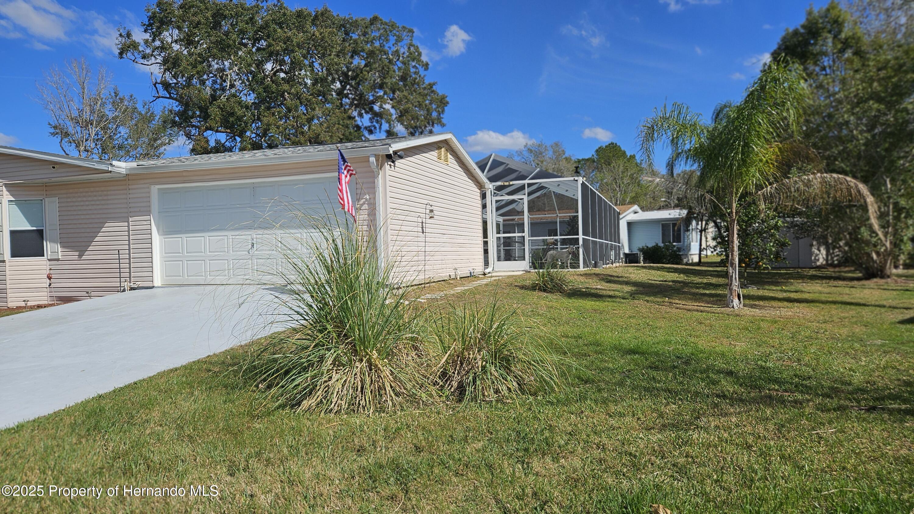 18062 Carrolwood Drive, Brooksville, Florida image 38