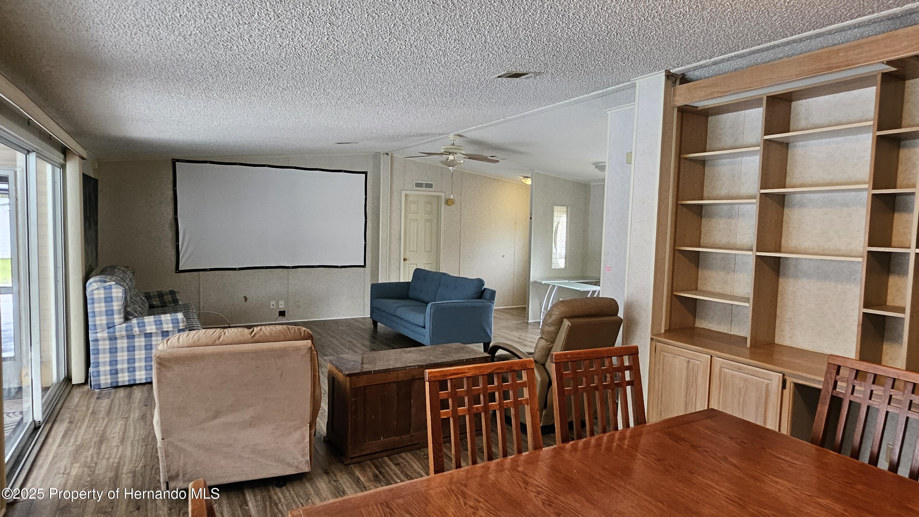 18062 Carrolwood Drive, Brooksville, Florida image 7