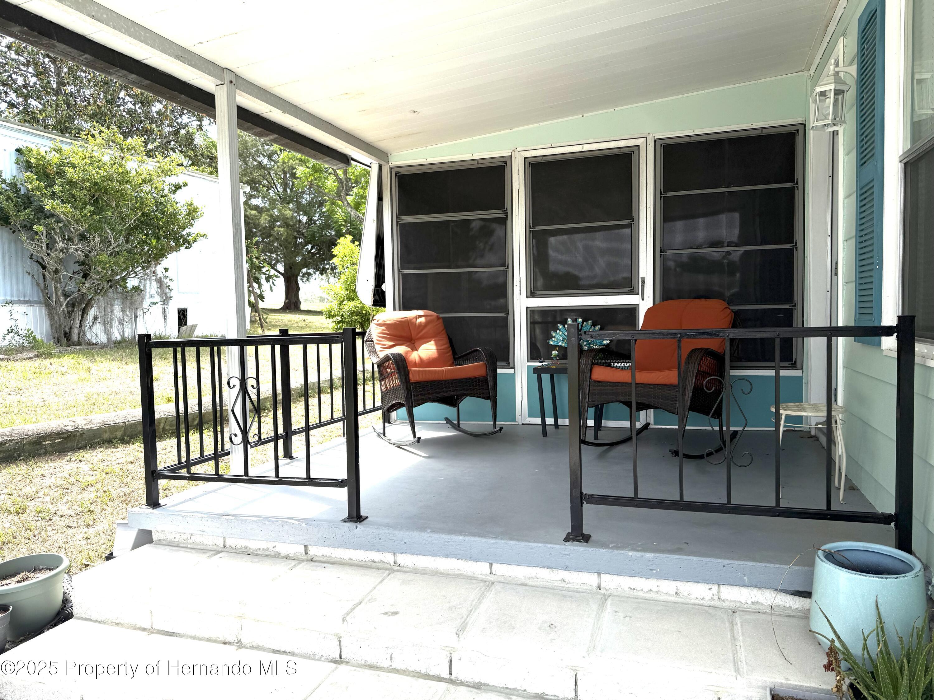 12122 Club House Road, Brooksville, Florida image 2