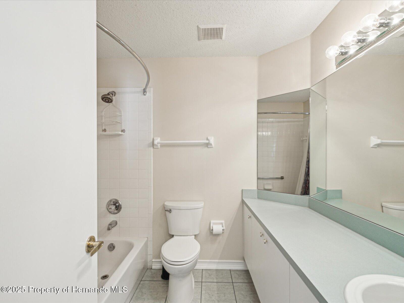8248 Sugarbush Drive, Spring Hill, Florida image 38