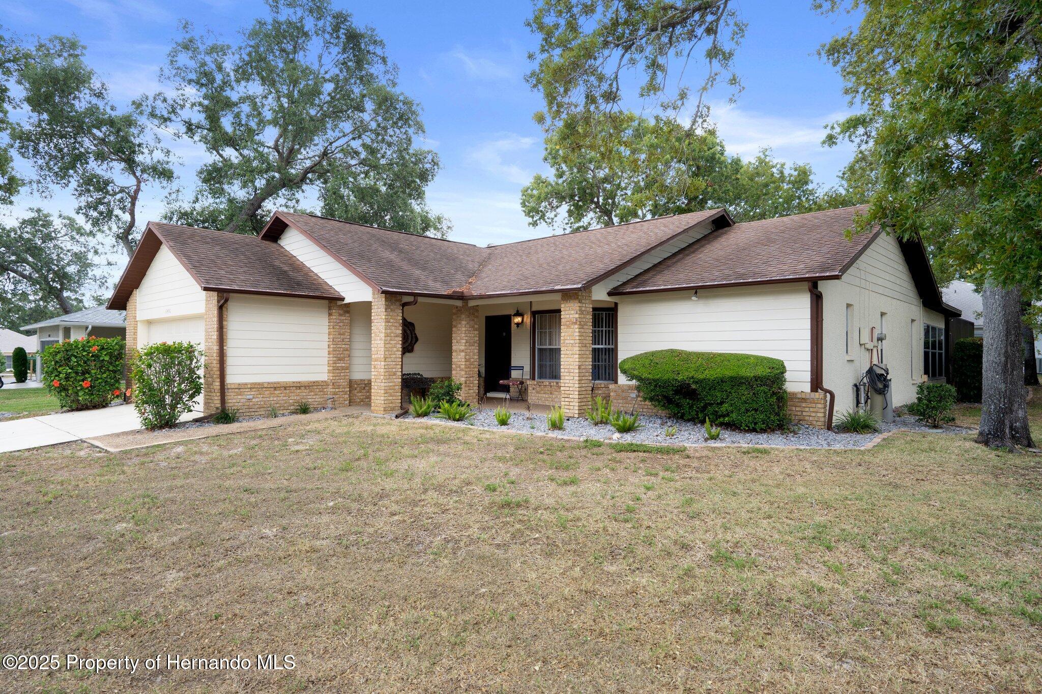 6490 Pine Meadows Drive, Spring Hill, Florida image 3