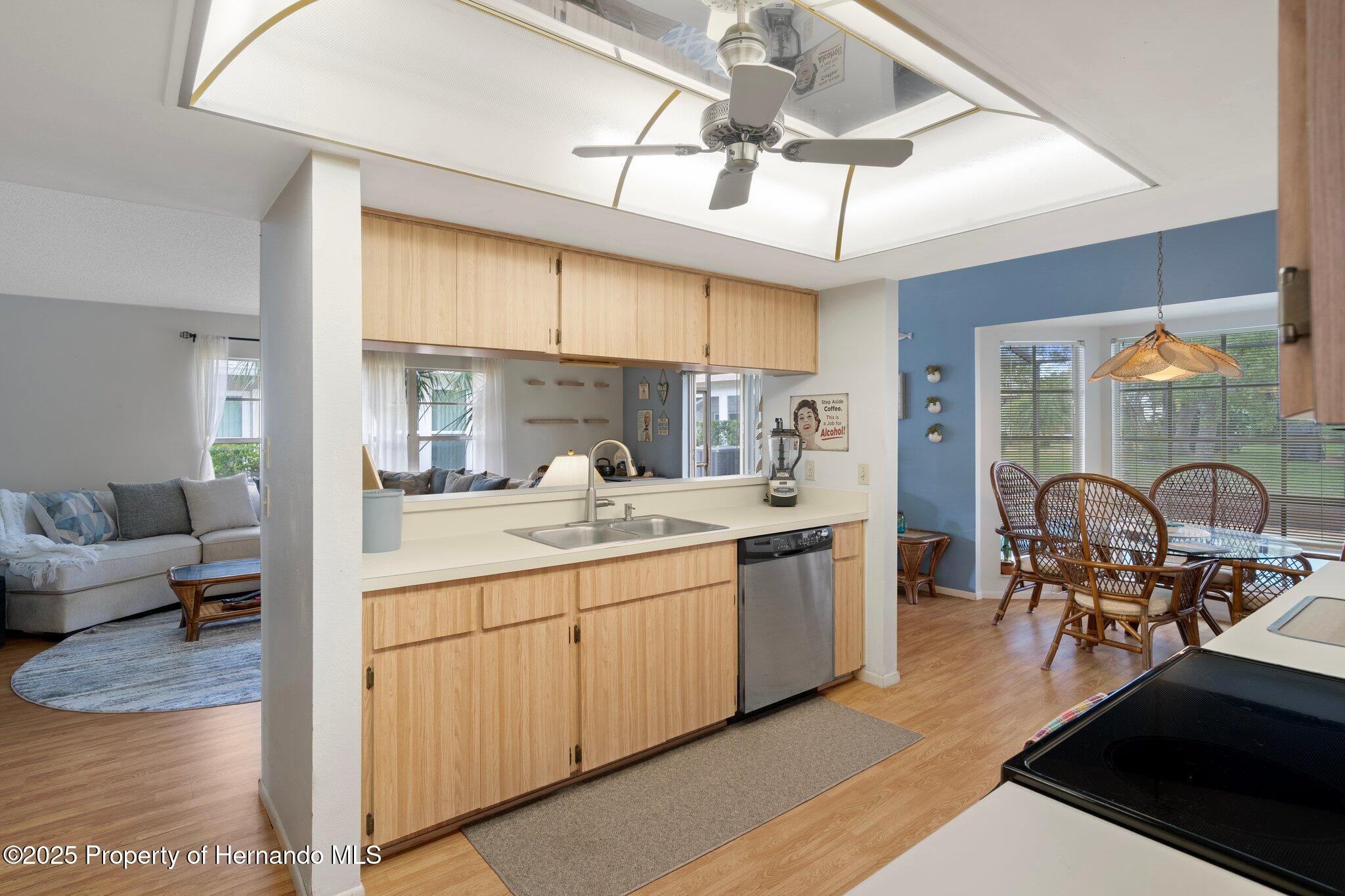 6490 Pine Meadows Drive, Spring Hill, Florida image 16