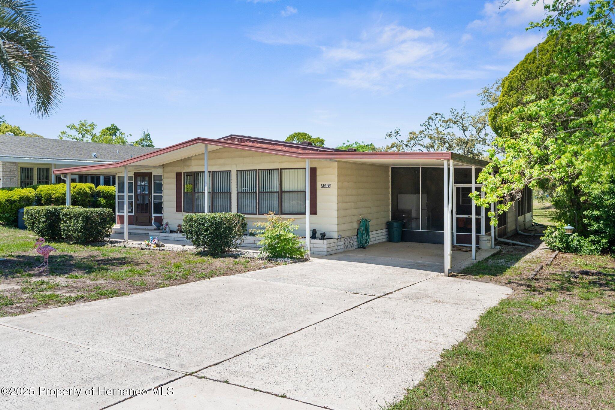 8257 Fiesta Street, Brooksville, Florida image 11
