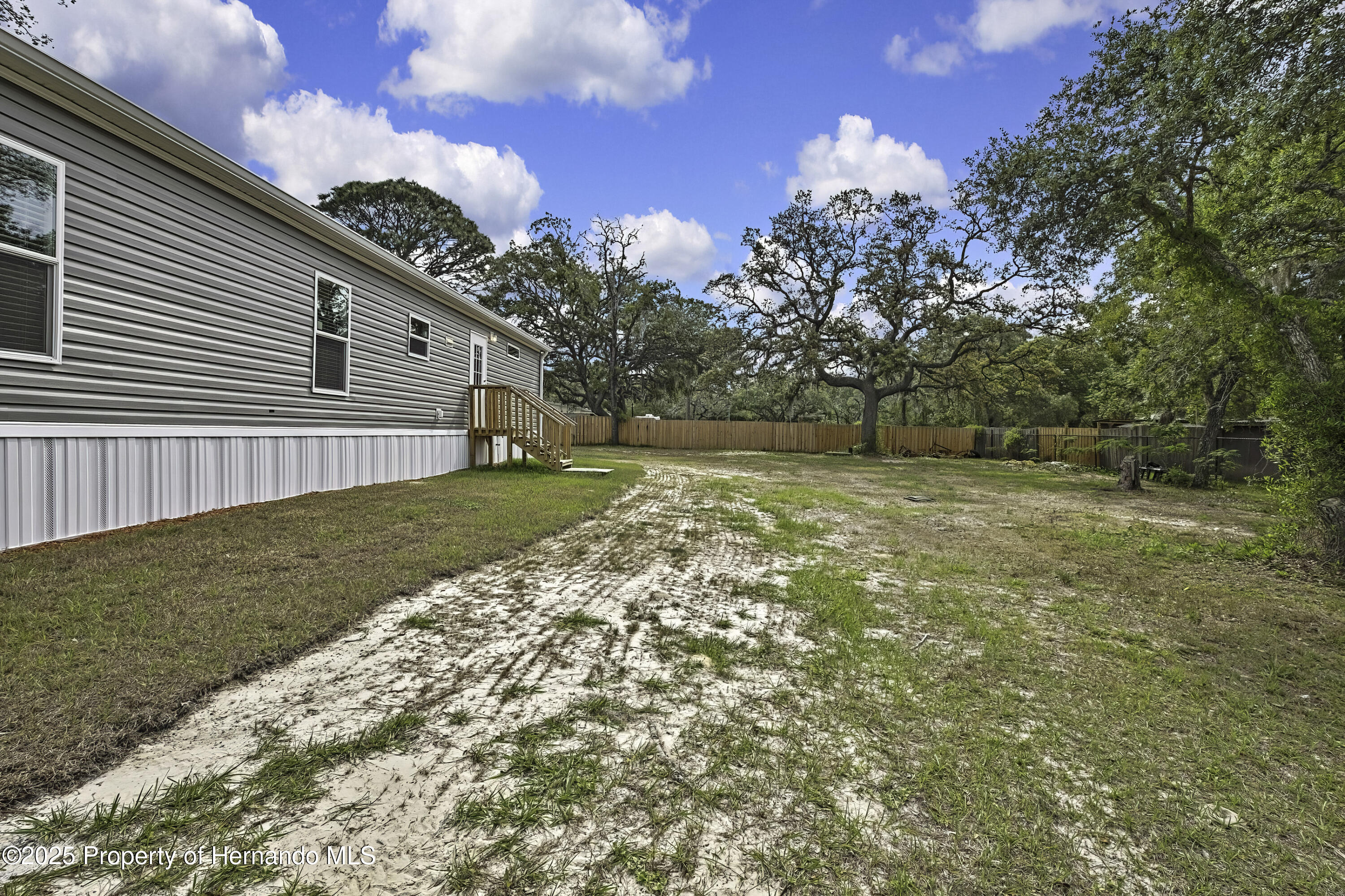 11008 Knuckey Road, Weeki Wachee, Florida image 37