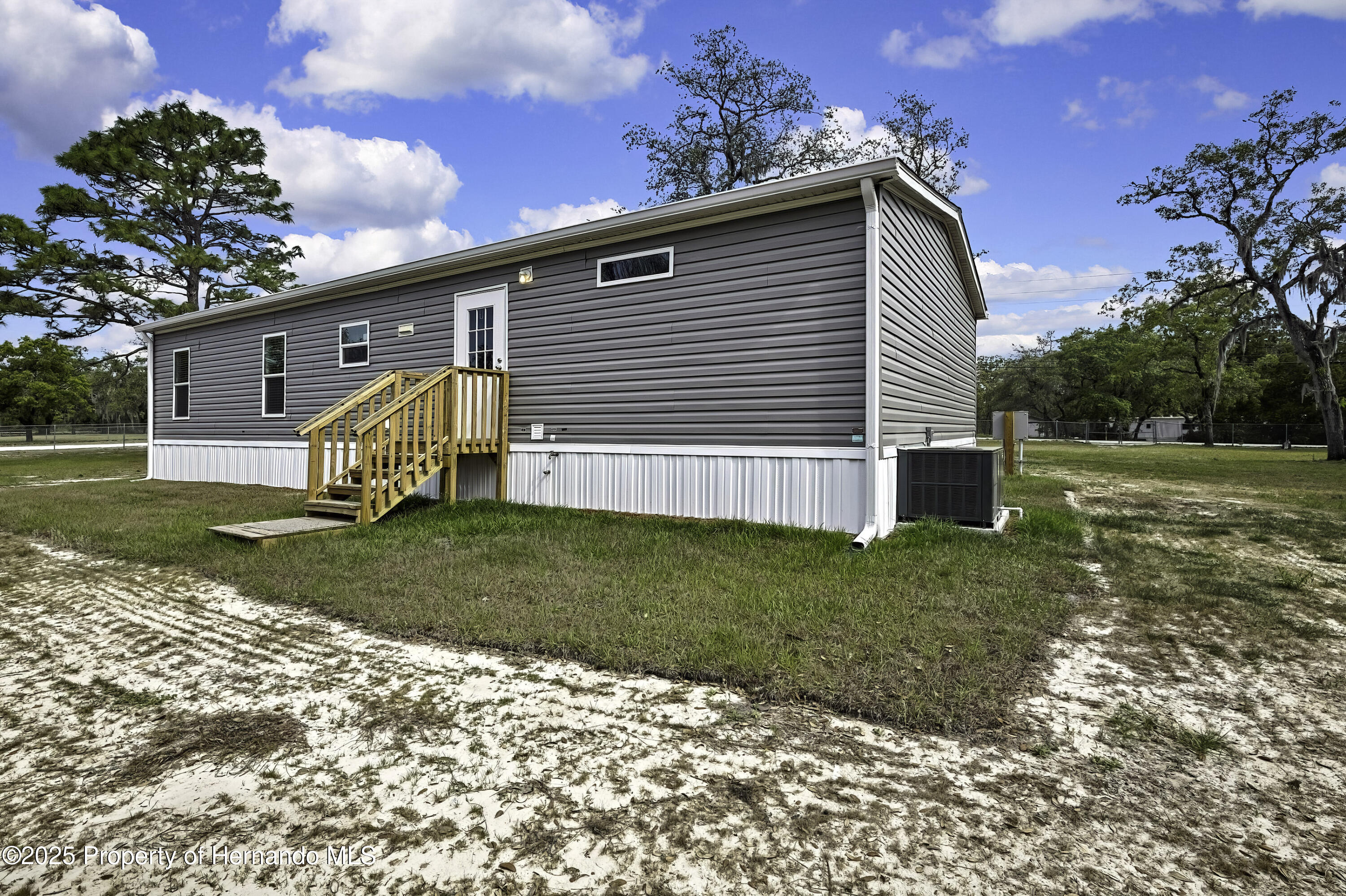 11008 Knuckey Road, Weeki Wachee, Florida image 39