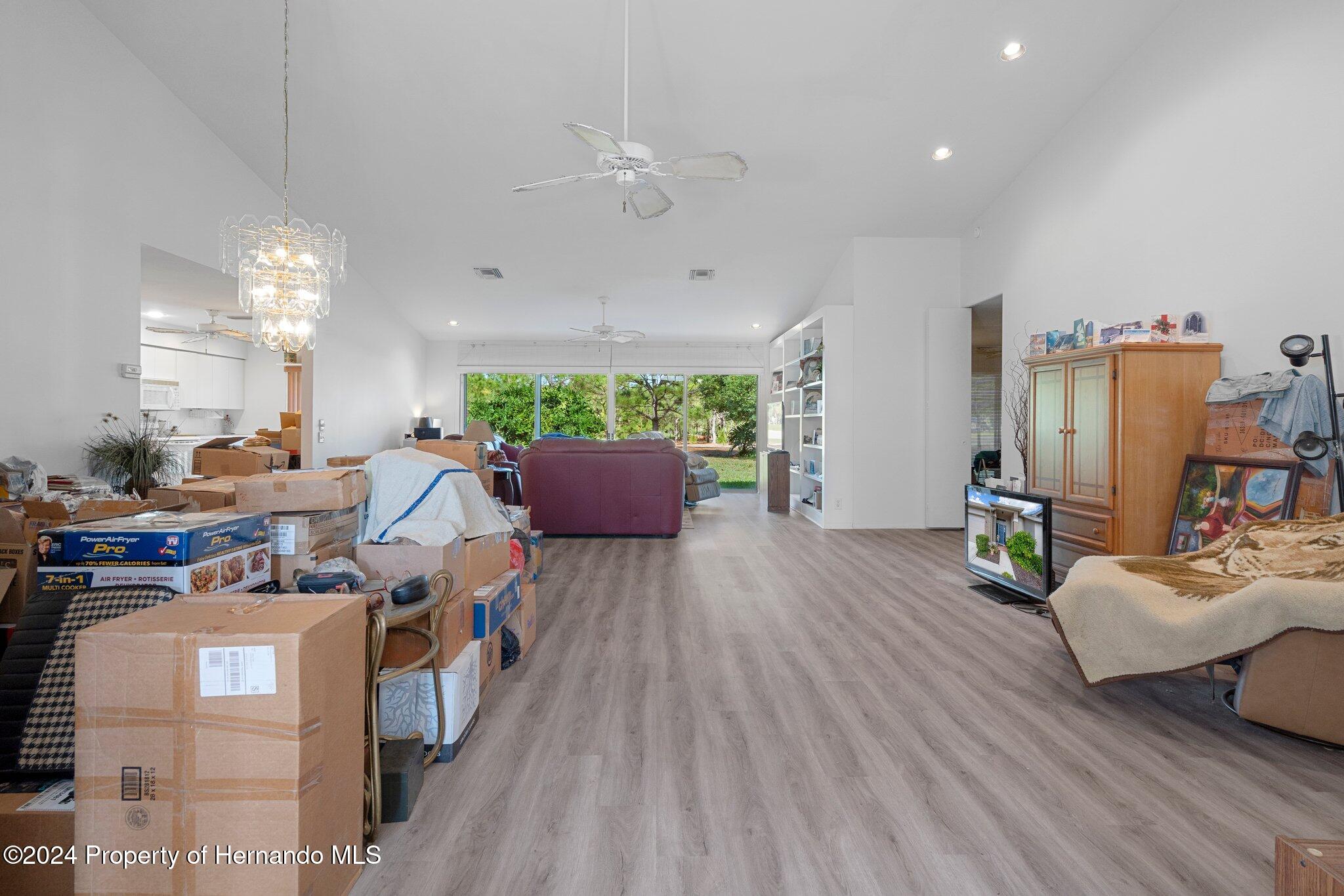 3160 Whispering Pines Court, Spring Hill, Florida image 6