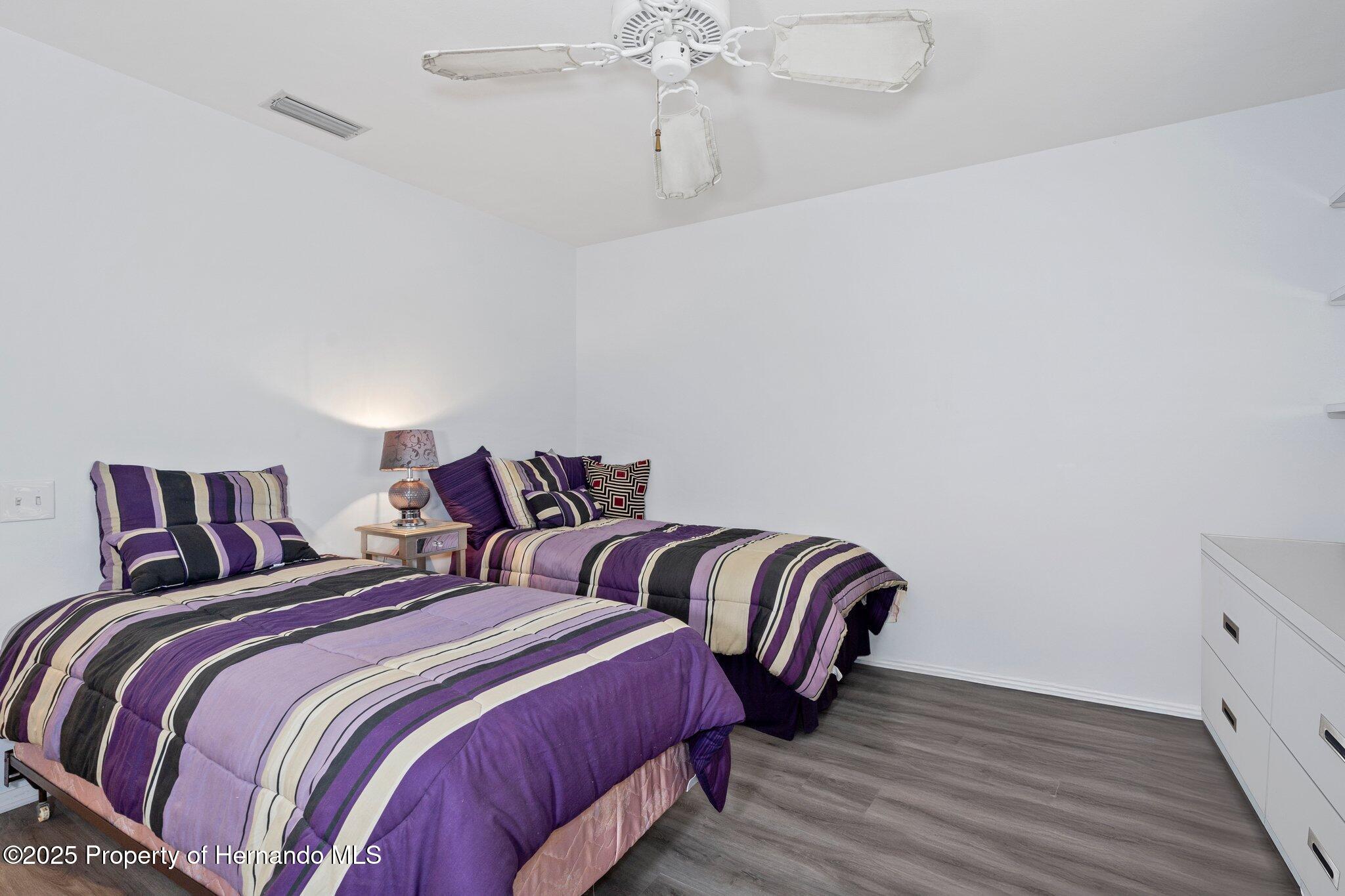 3160 Whispering Pines Court, Spring Hill, Florida image 25