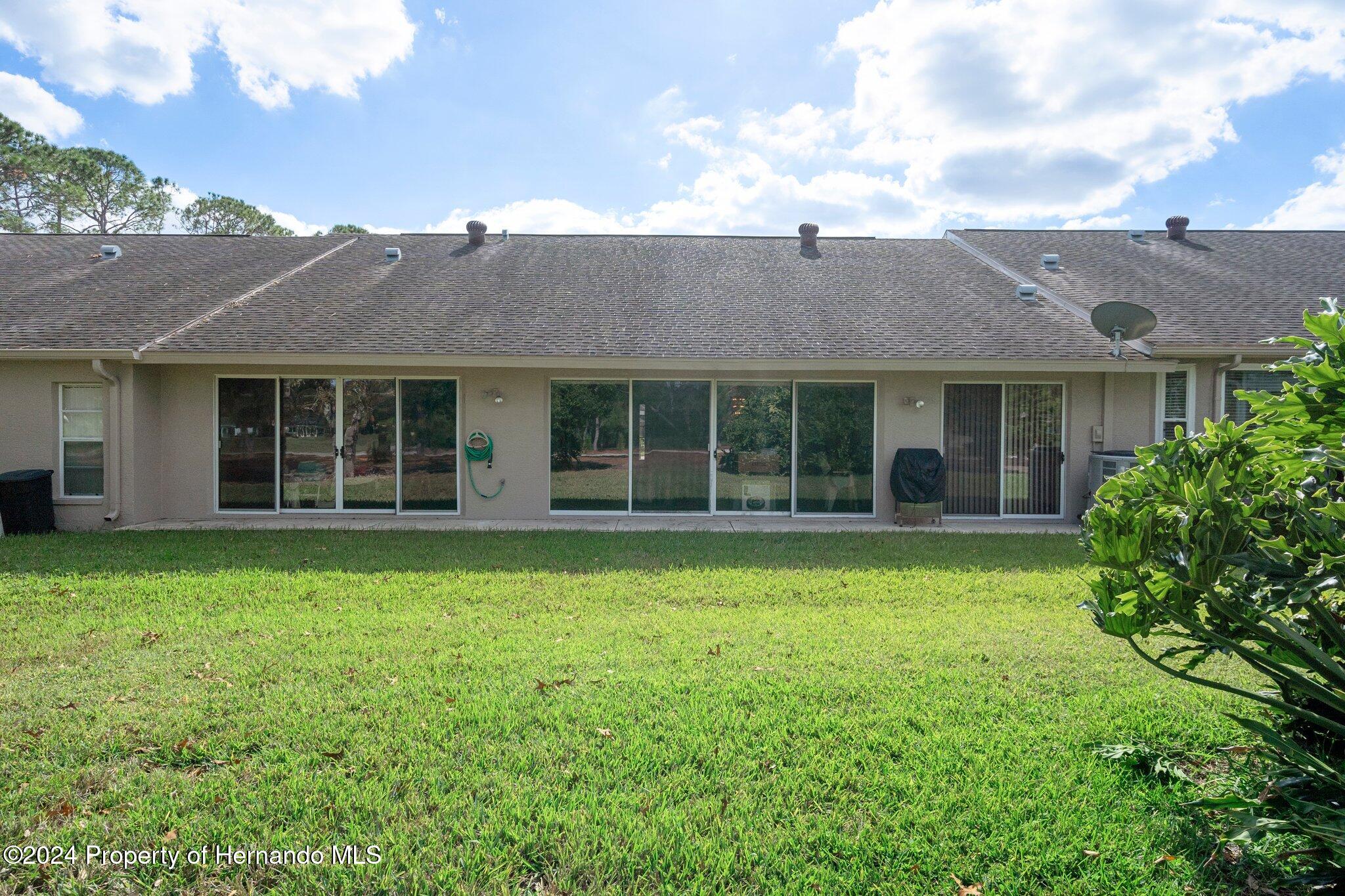 3160 Whispering Pines Court, Spring Hill, Florida image 29