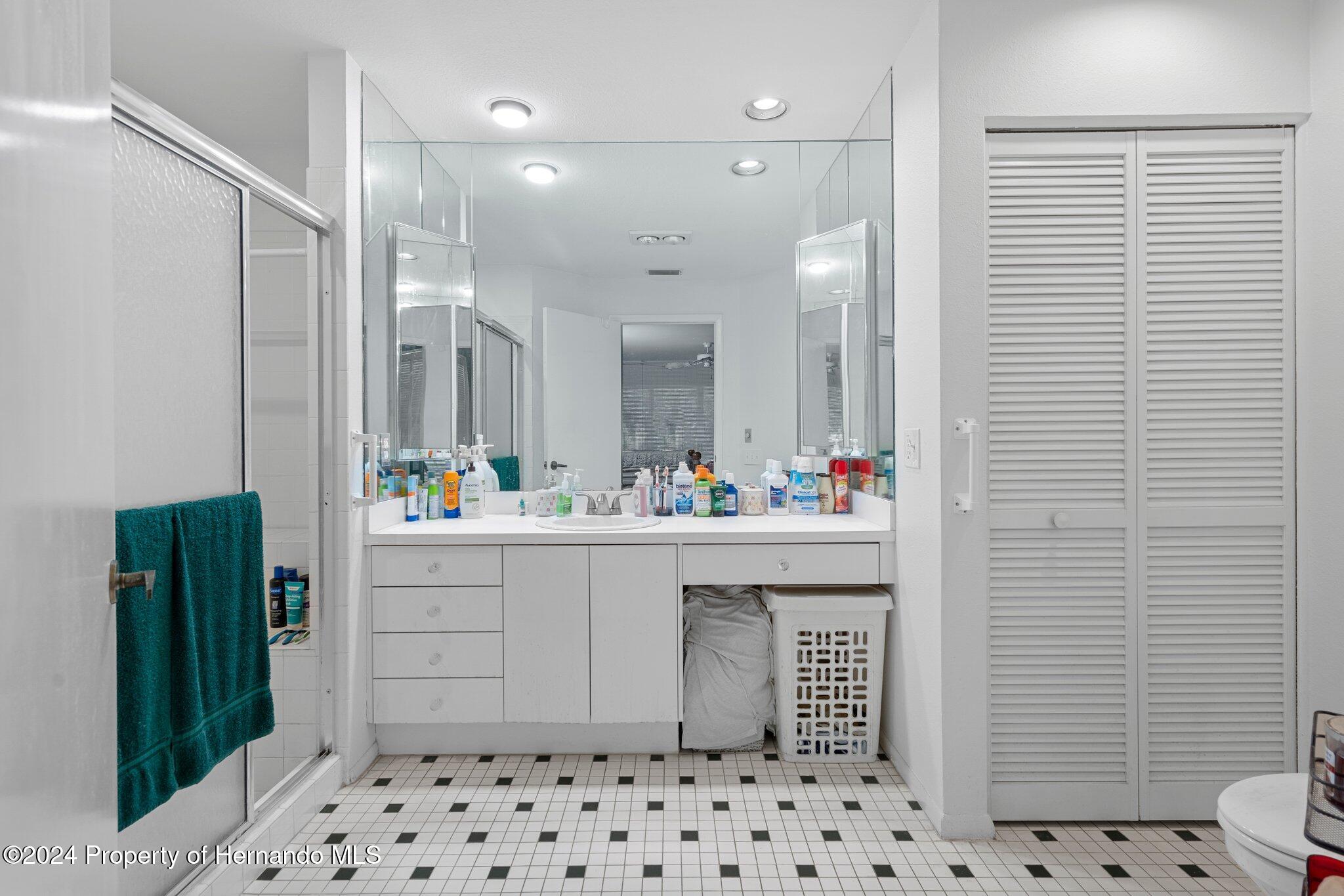 3160 Whispering Pines Court, Spring Hill, Florida image 19