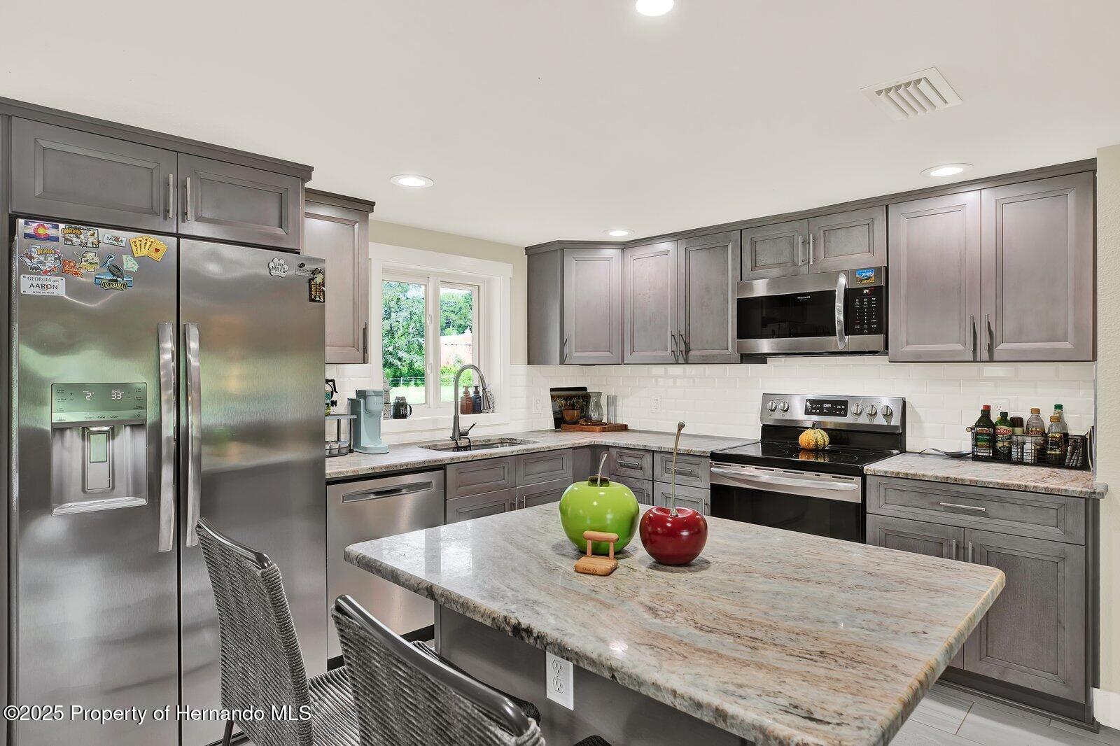 Spring Hill(Pasco), Florida 34610, United States, 2 Bedrooms Bedrooms, ,2 BathroomsBathrooms,Residential,Active,221853