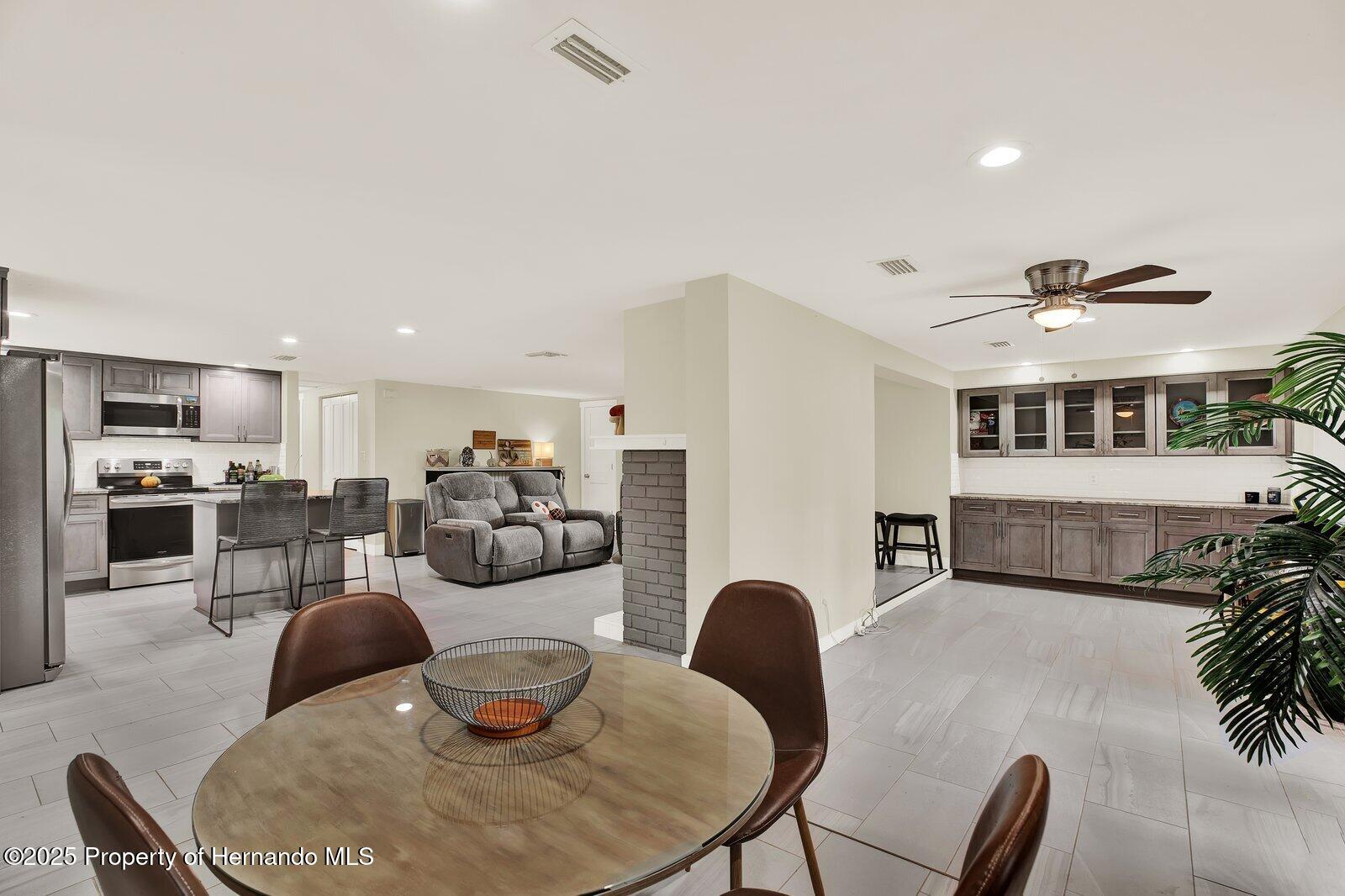 Spring Hill(Pasco), Florida 34610, United States, 2 Bedrooms Bedrooms, ,2 BathroomsBathrooms,Residential,Active,221853