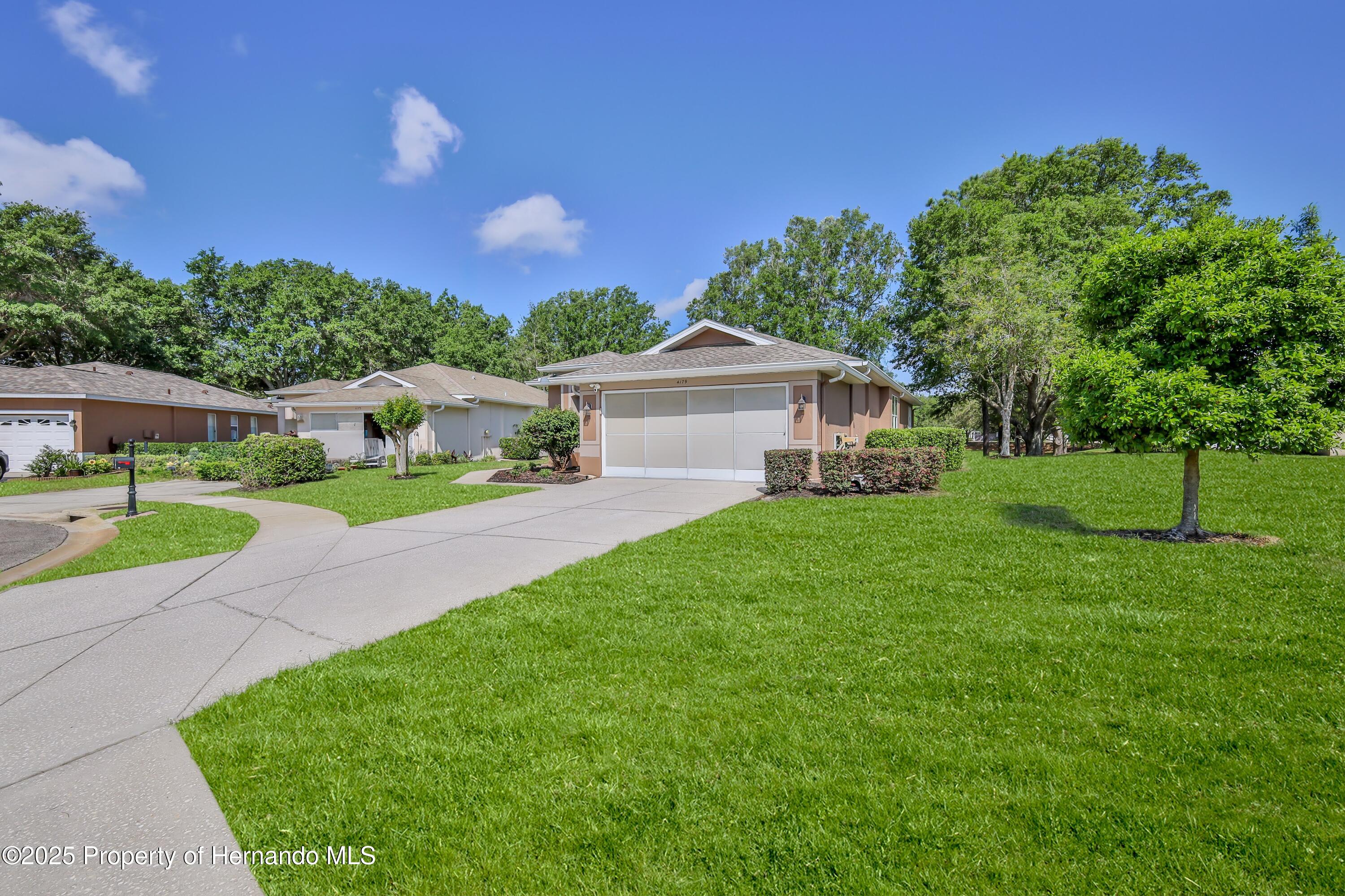 4179 Silver Fox Dr, Spring Hill, Florida image 4