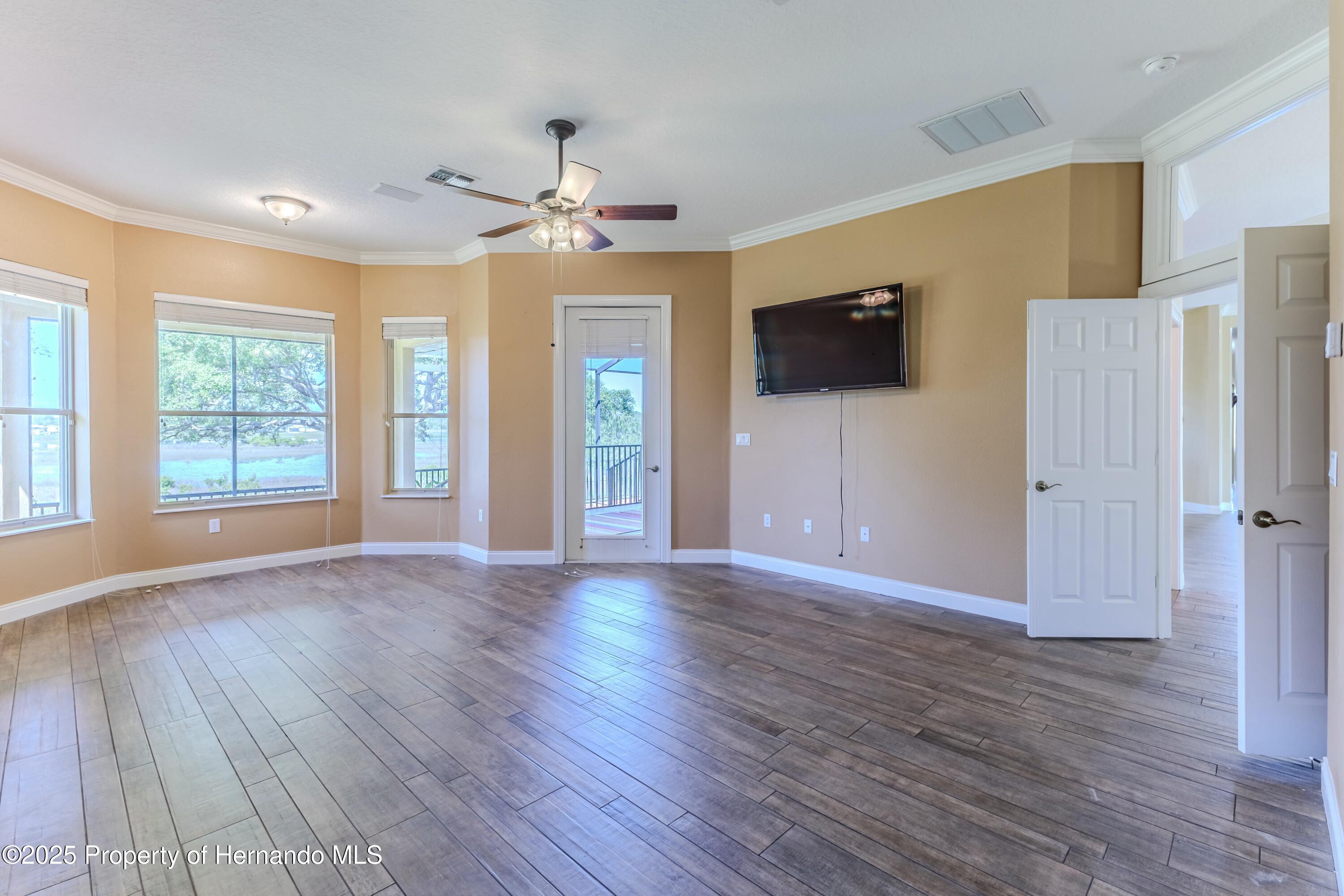 9641 Tooke Shore Drive, Weeki Wachee, Florida image 39