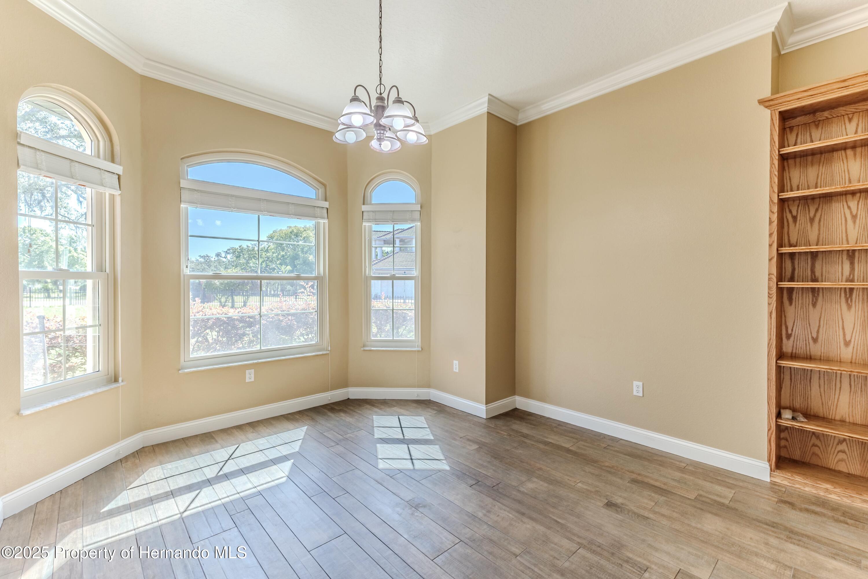 9641 Tooke Shore Drive, Weeki Wachee, Florida image 34