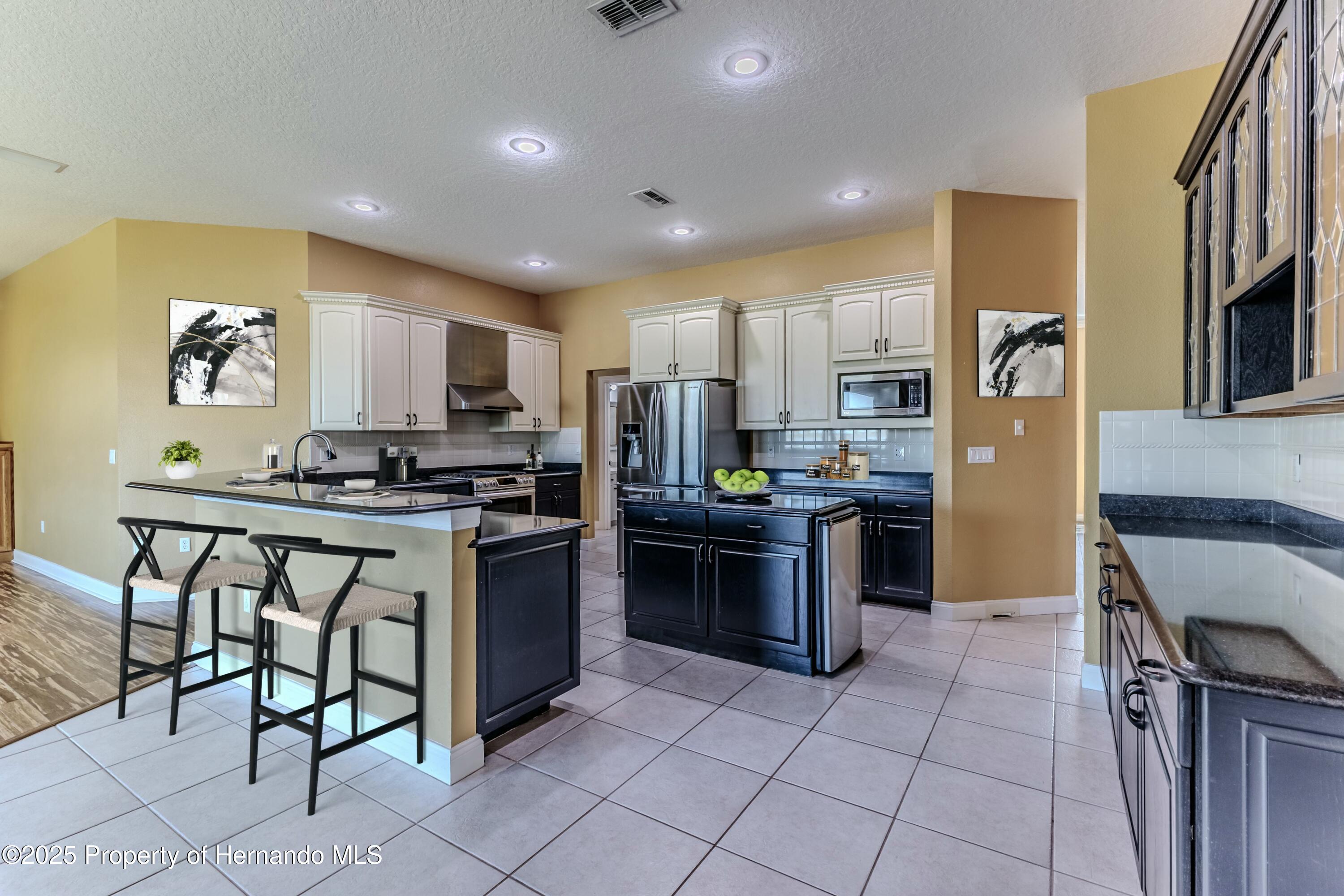 9641 Tooke Shore Drive, Weeki Wachee, Florida image 22