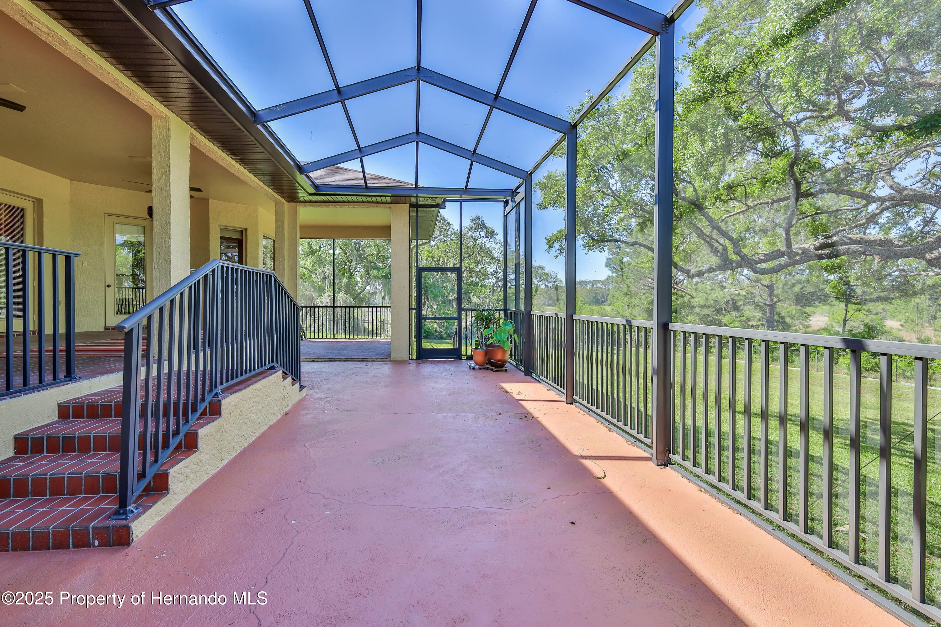9641 Tooke Shore Drive, Weeki Wachee, Florida image 6