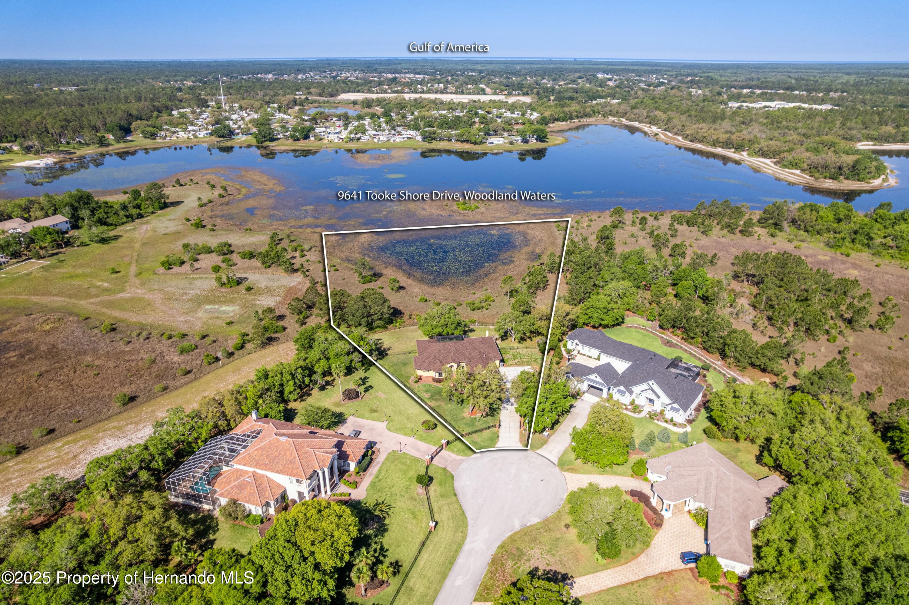 9641 Tooke Shore Drive, Weeki Wachee, Florida image 3