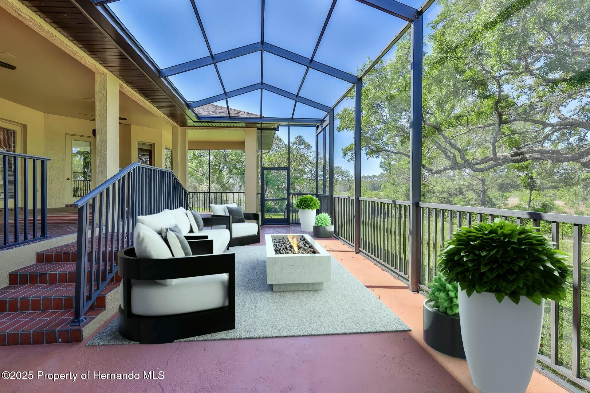 9641 Tooke Shore Drive, Weeki Wachee, Florida image 5