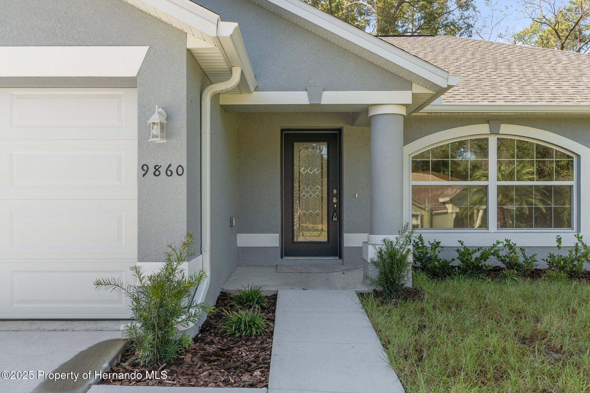 11388 Paramount Avenue, Weeki Wachee, Florida image 2