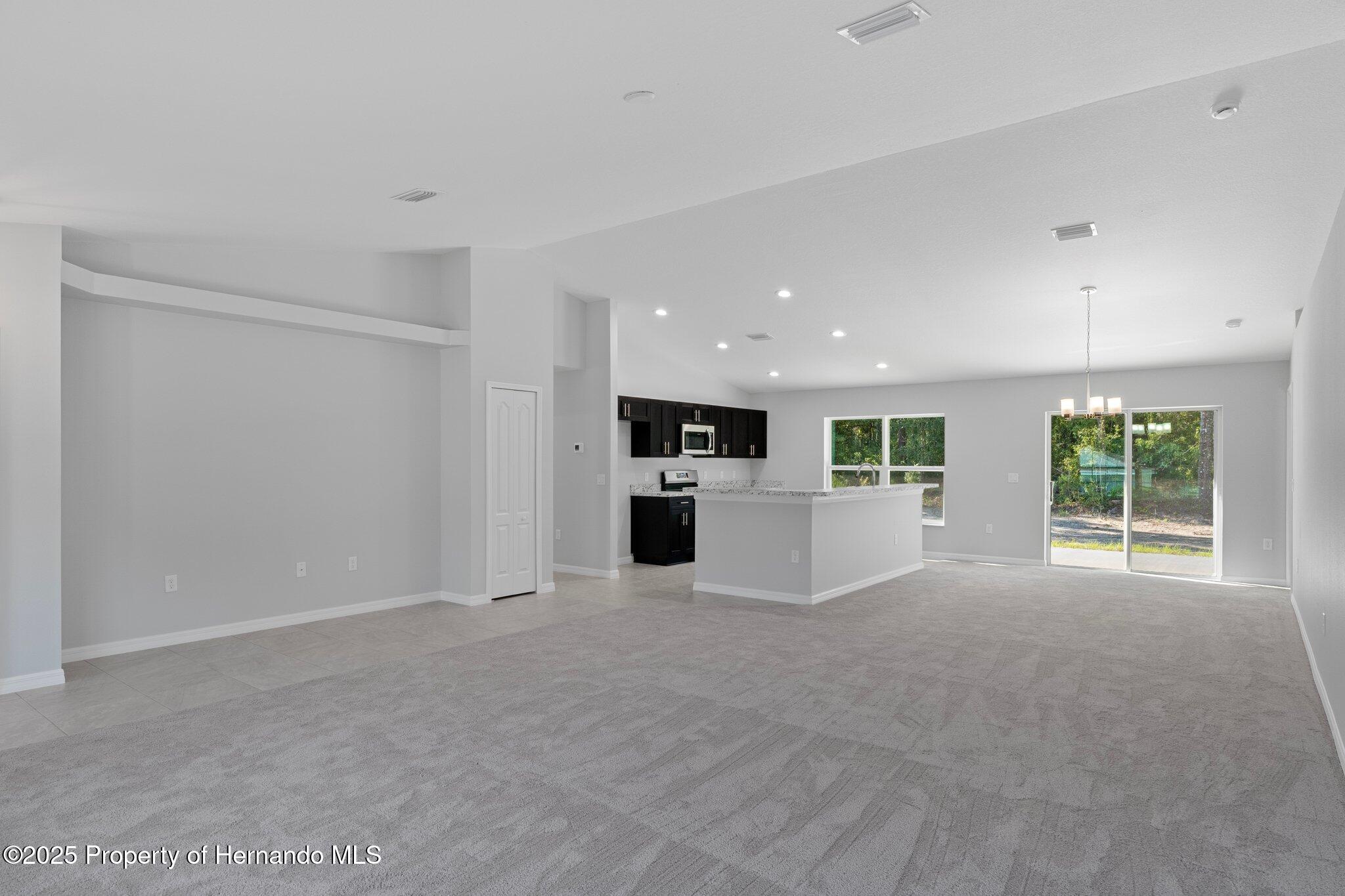 11388 Paramount Avenue, Weeki Wachee, Florida image 3