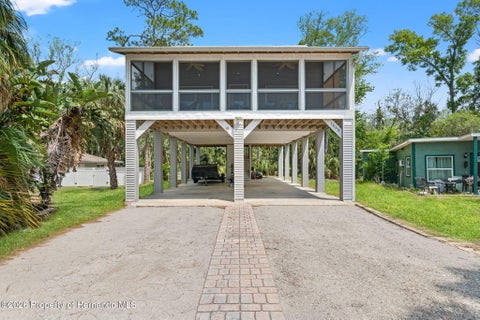 Homes For Sale - 1566 Indian Bay Road<br/> Hernando County, Spring Hill, FL 34607
