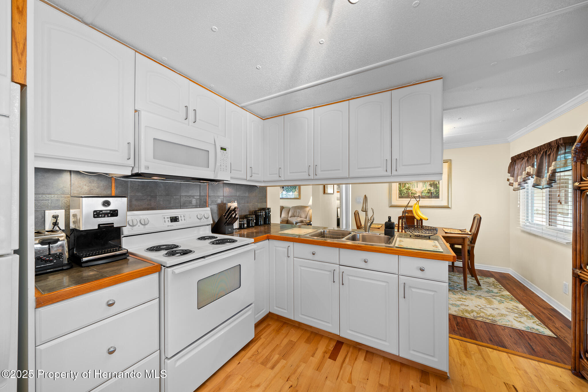 6448-1 W Richard Drive, Weeki Wachee, Florida image 17