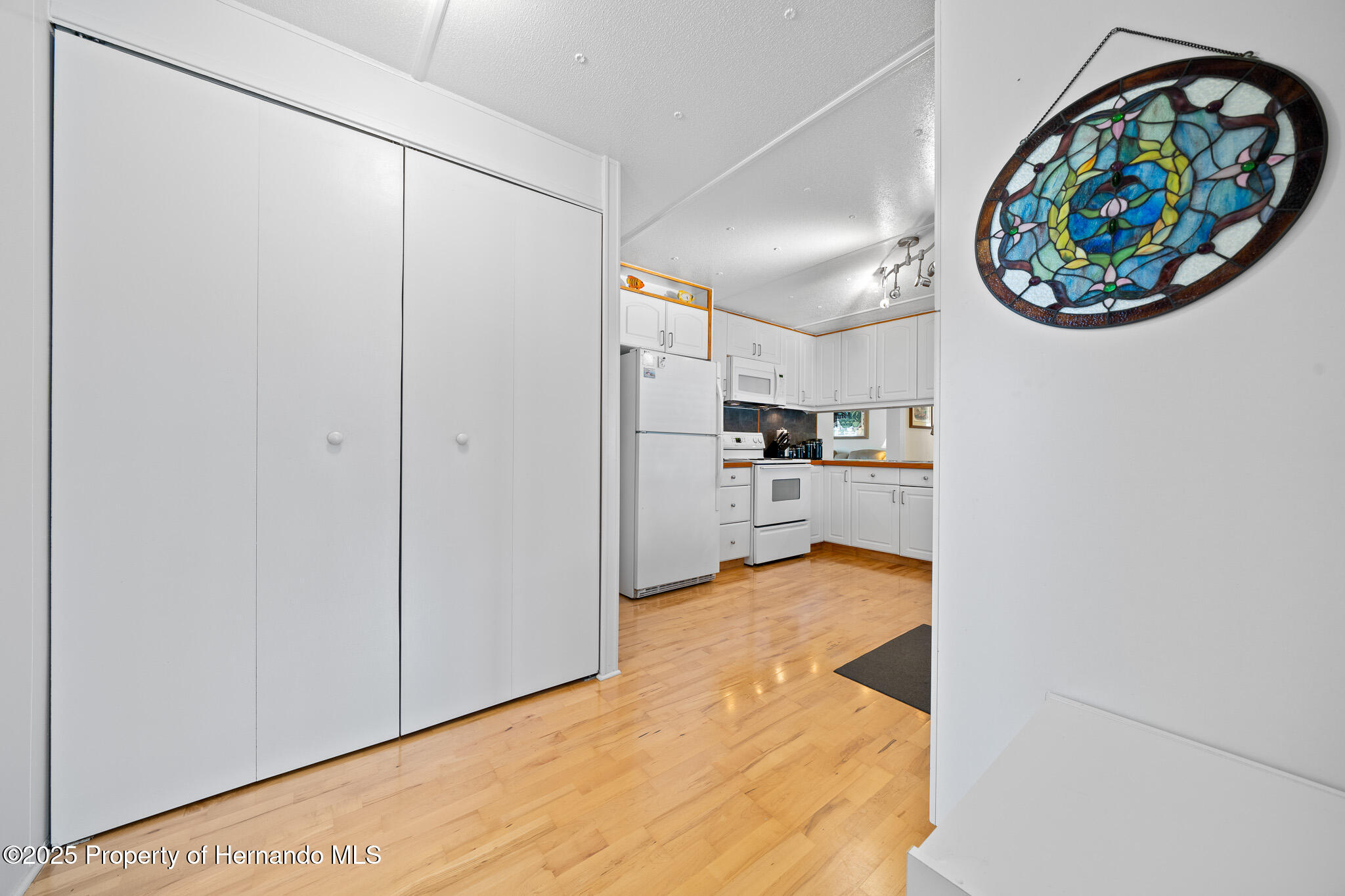6448-1 W Richard Drive, Weeki Wachee, Florida image 15