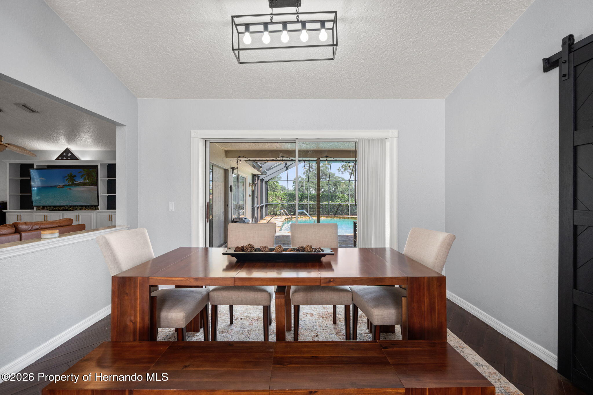 10032 Scarlett Court