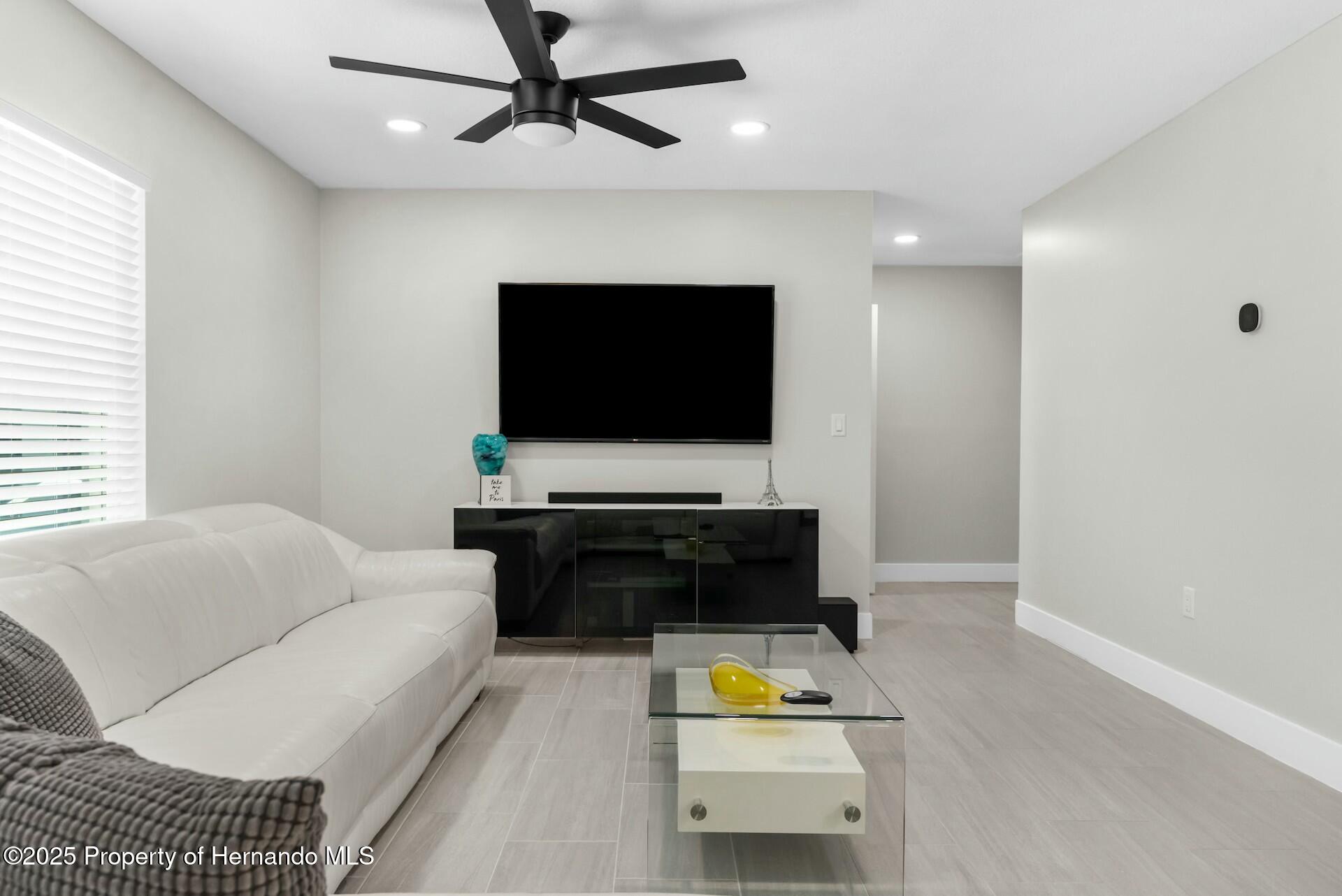 1156 Battersea Avenue, Spring Hill, Florida image 46