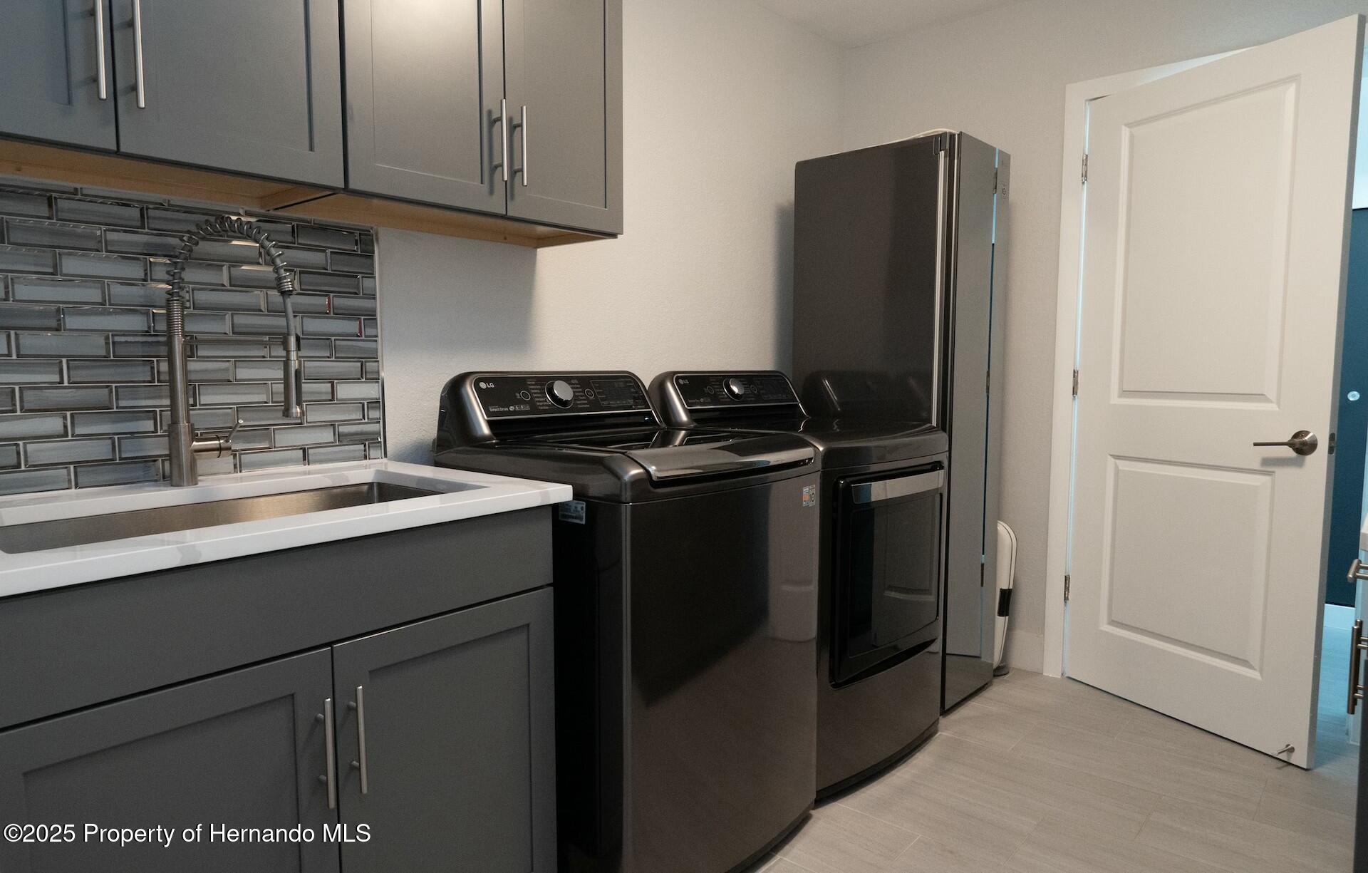 1156 Battersea Avenue, Spring Hill, Florida image 34