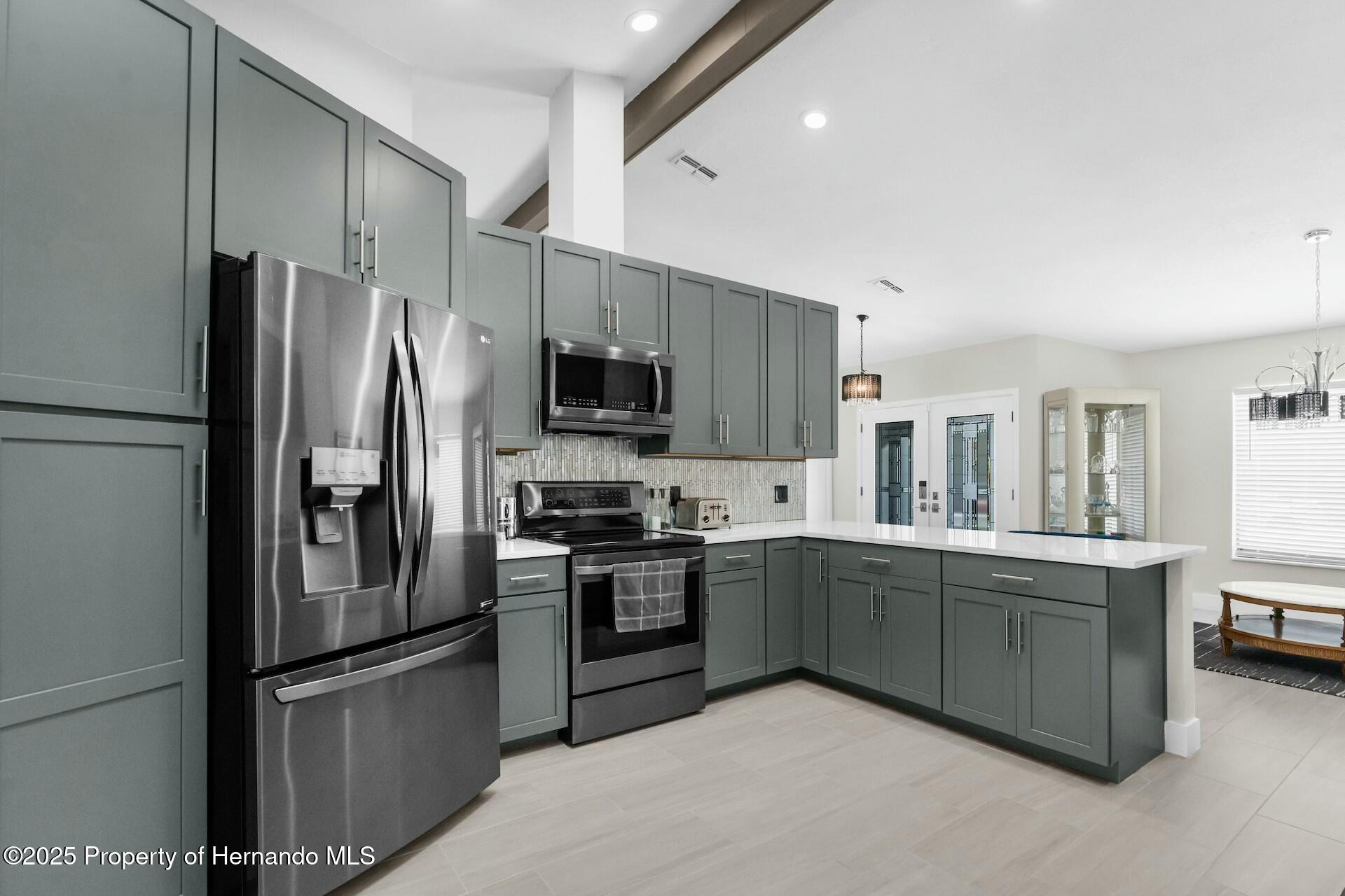 1156 Battersea Avenue, Spring Hill, Florida image 21