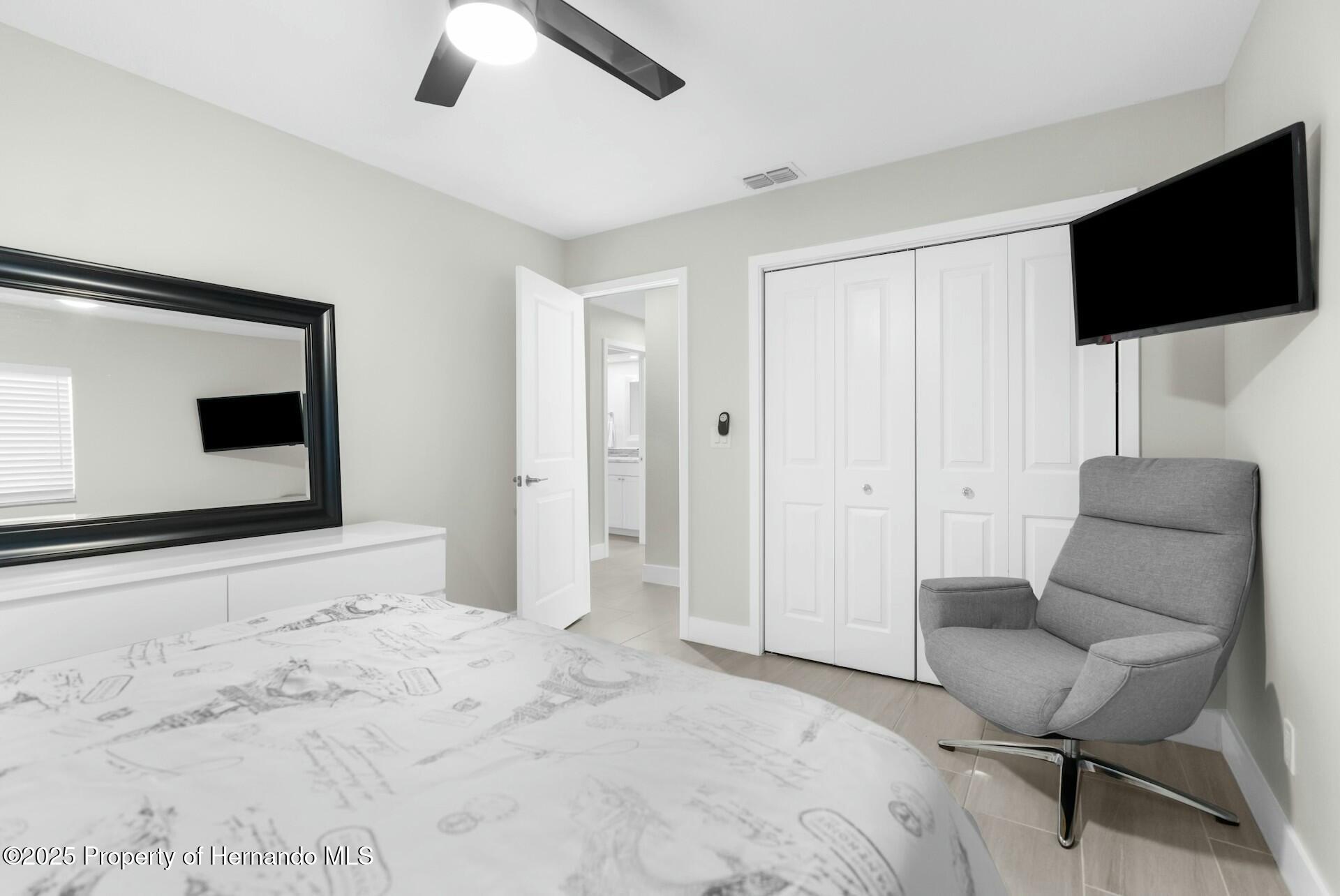 1156 Battersea Avenue, Spring Hill, Florida image 33