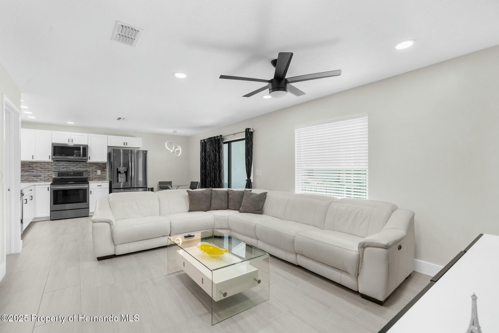 1156 Battersea Avenue, Spring Hill, Florida image 48