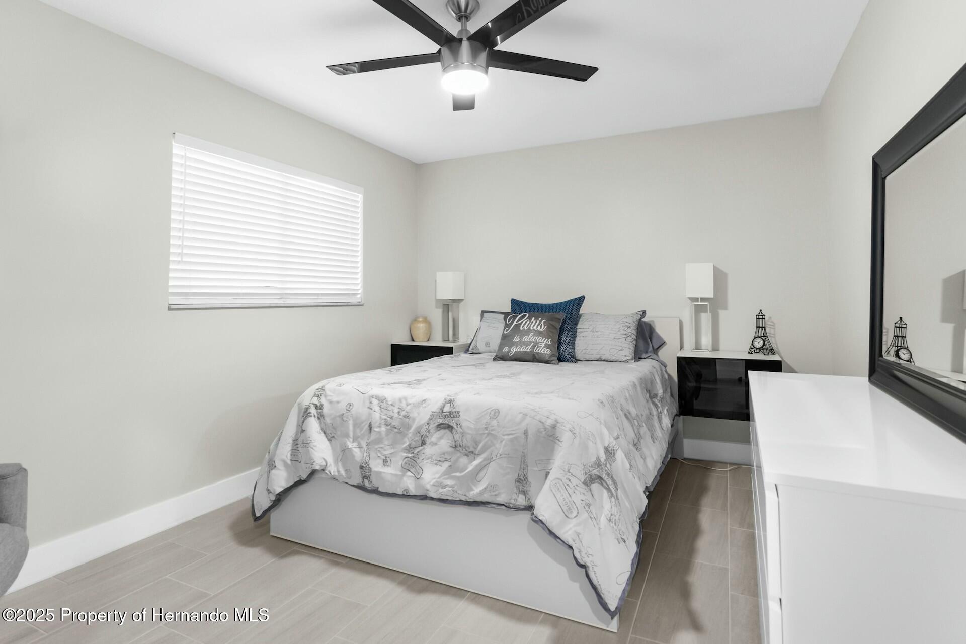 1156 Battersea Avenue, Spring Hill, Florida image 32