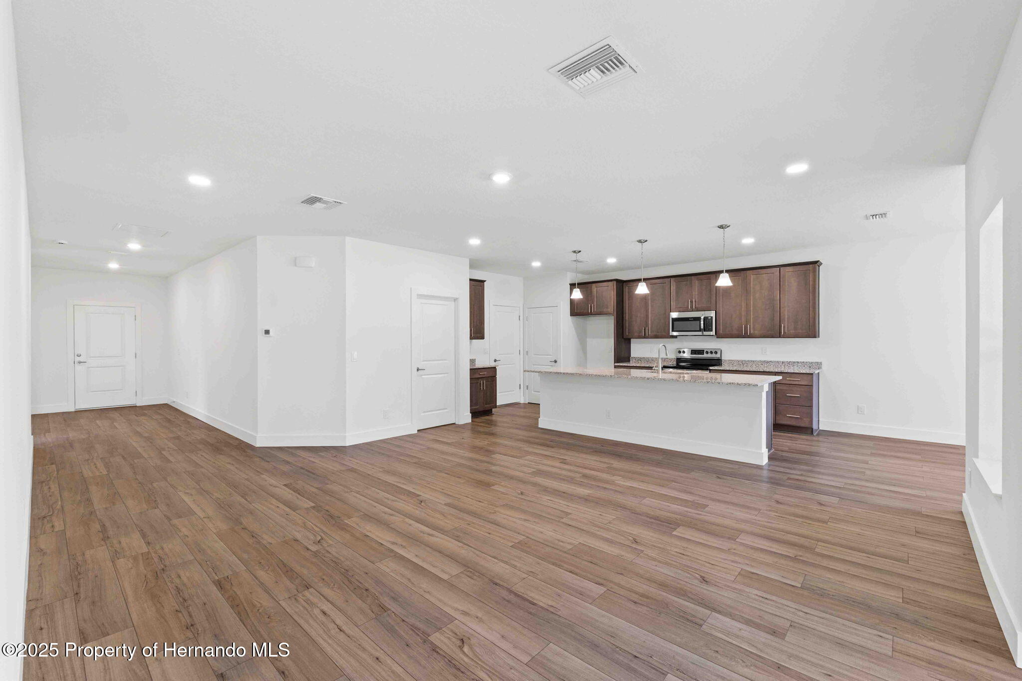 13065 Tinamou Avenue, Brooksville, Florida image 16