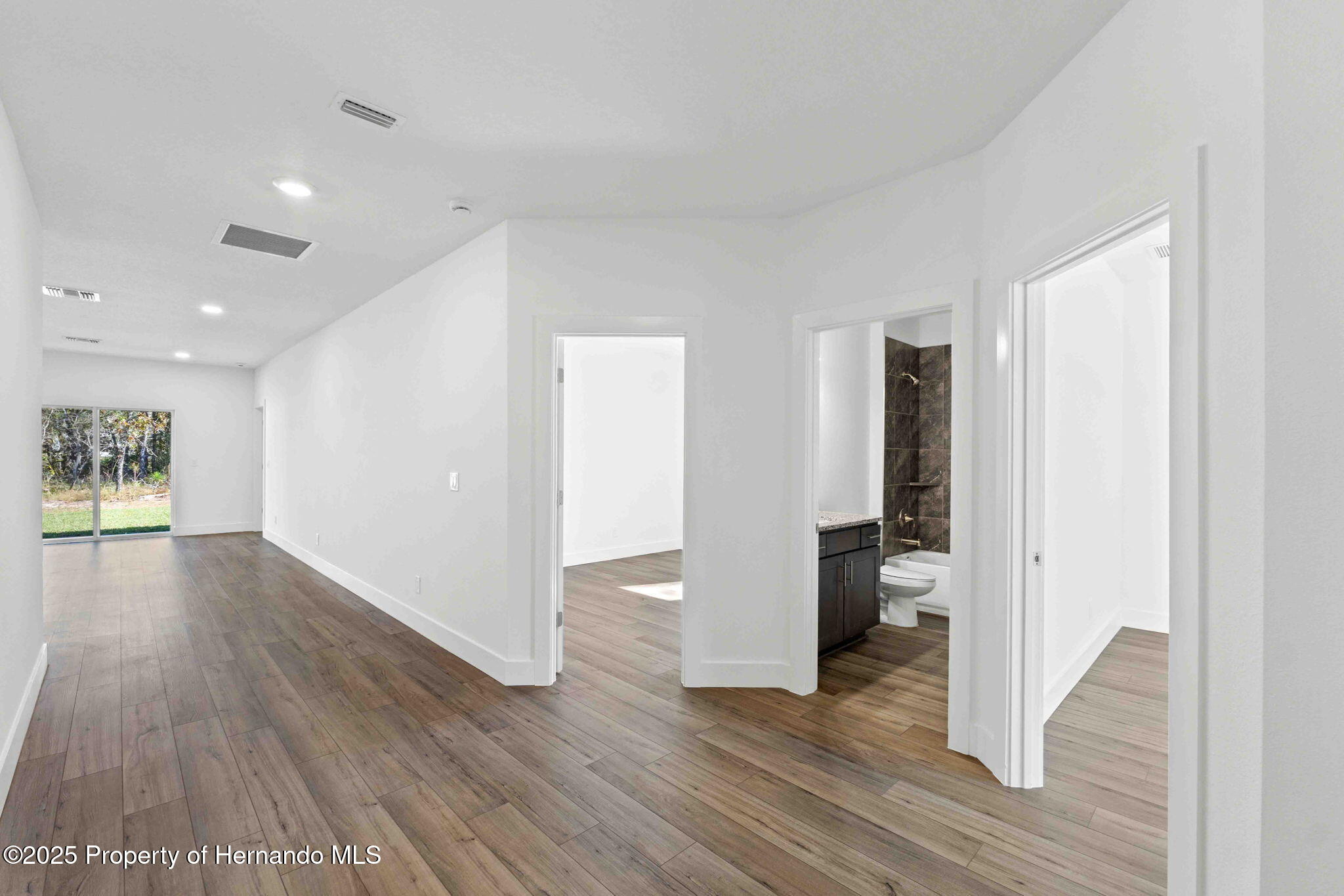 13065 Tinamou Avenue, Brooksville, Florida image 12