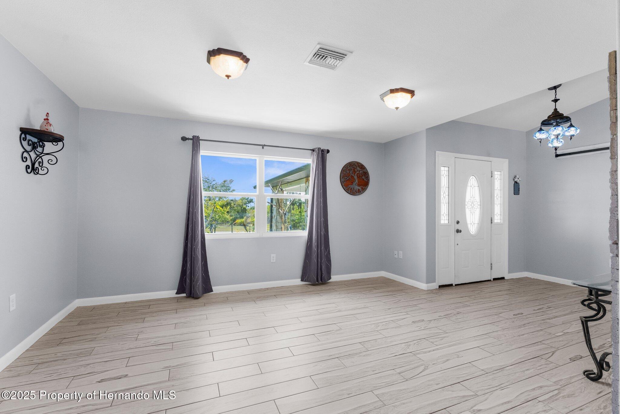 13415 Ester Drive, Brooksville, Florida image 34