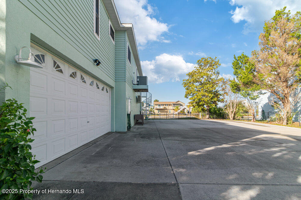 3207 Hibiscus Drive, HERNANDO BEACH, Florida image 14