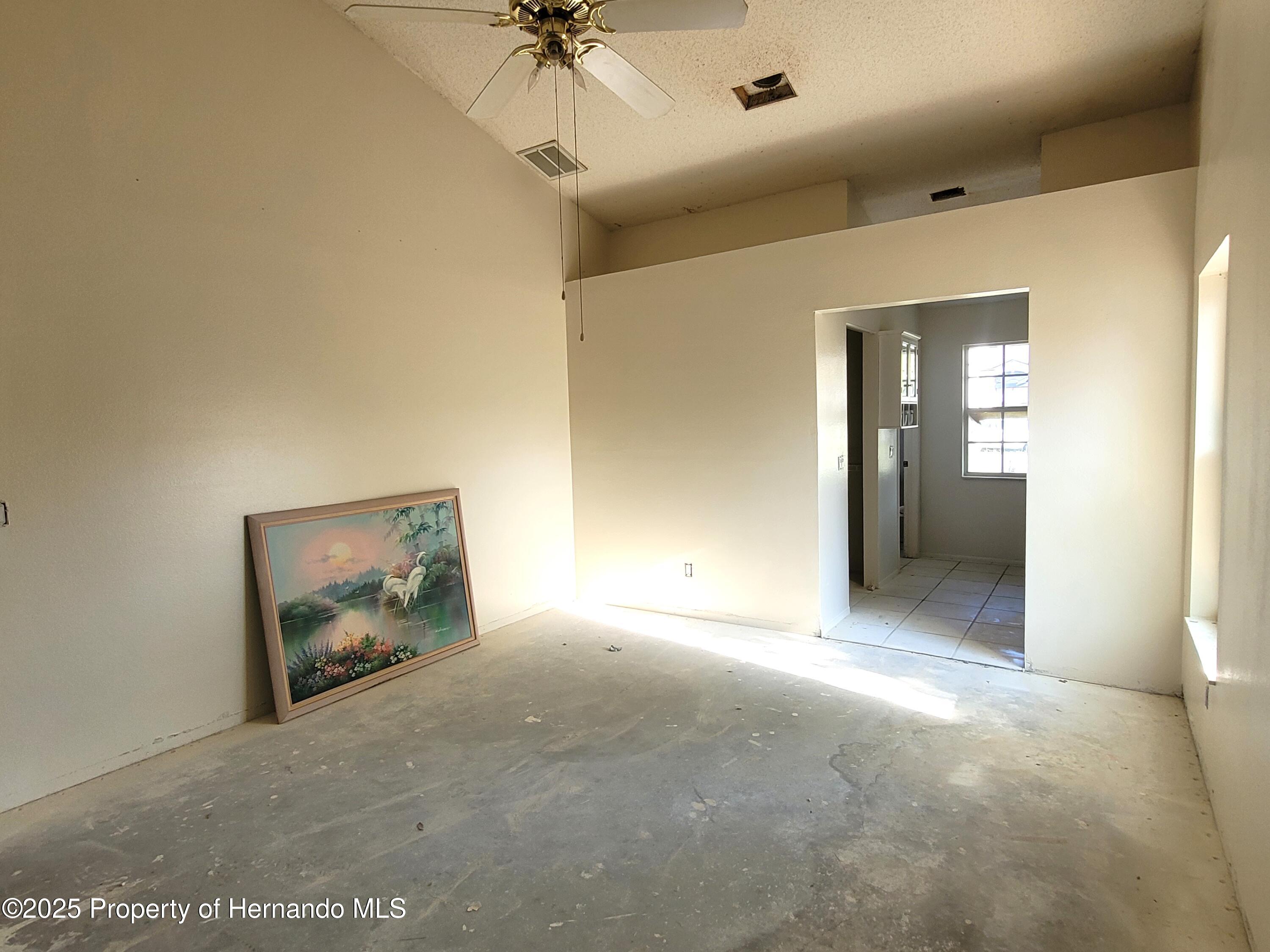 10444 Fordham Street, Spring Hill, Florida image 16
