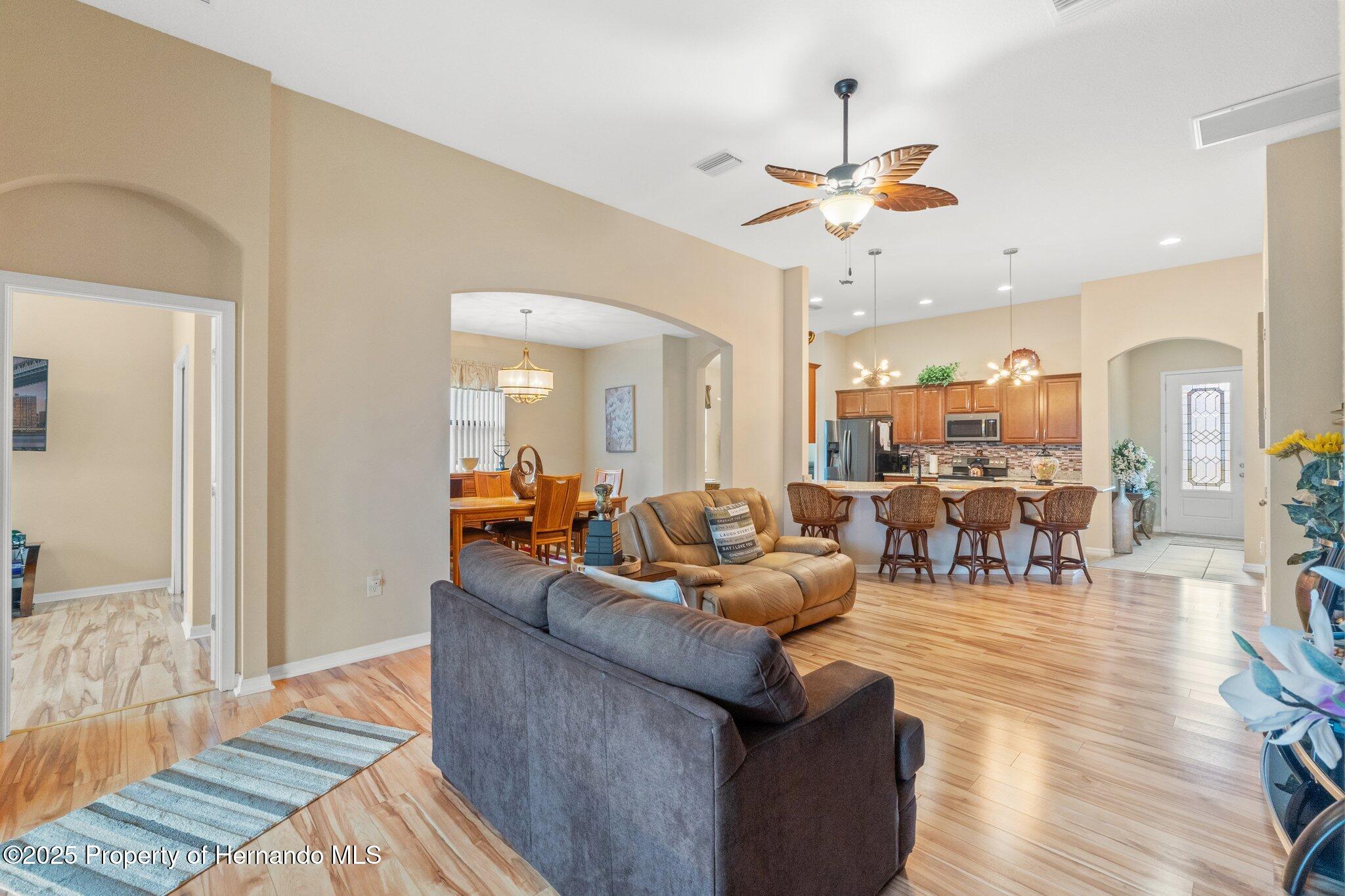 313 Old Windsor Way, Spring Hill, Florida image 6