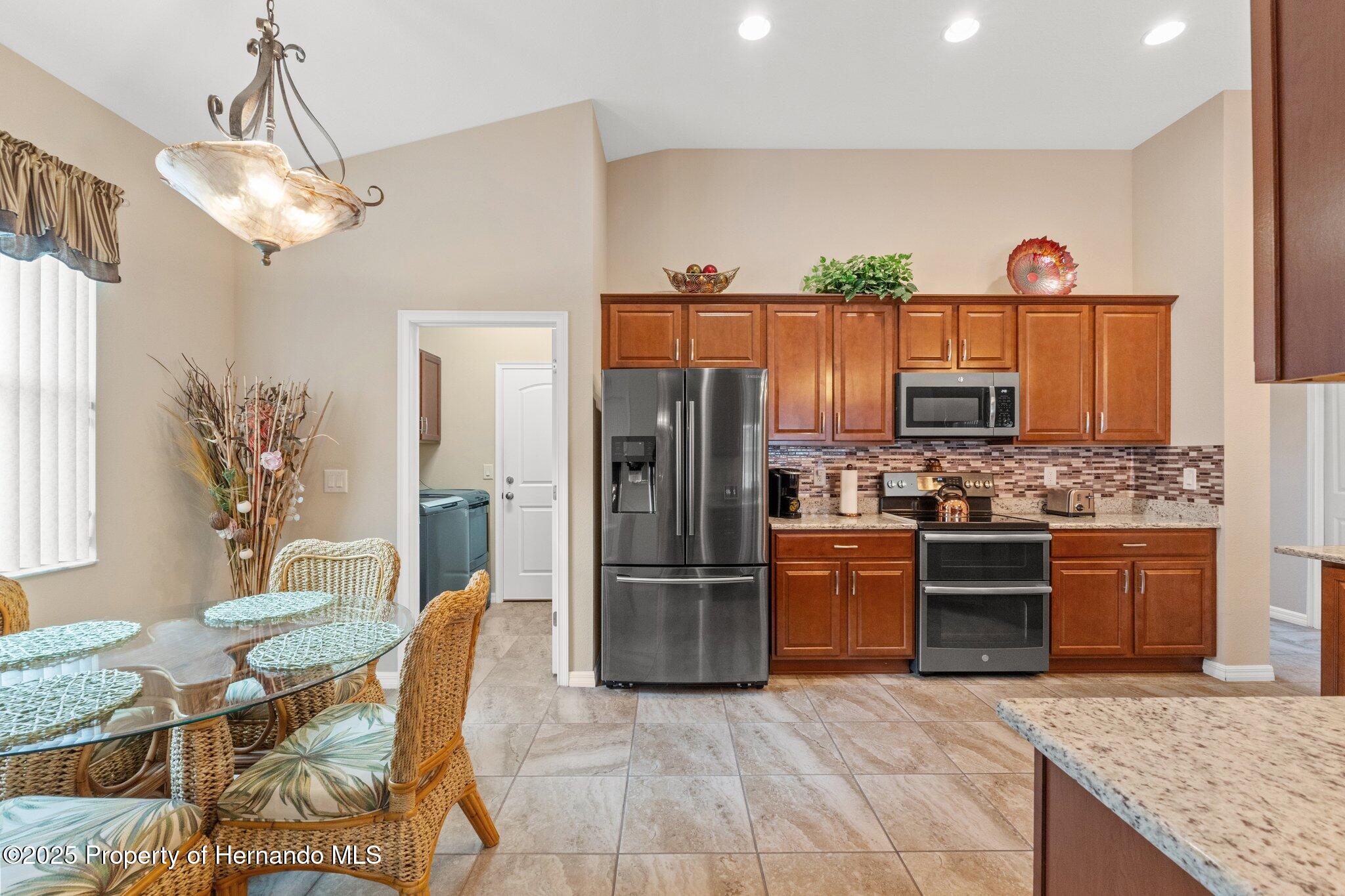 313 Old Windsor Way, Spring Hill, Florida image 43