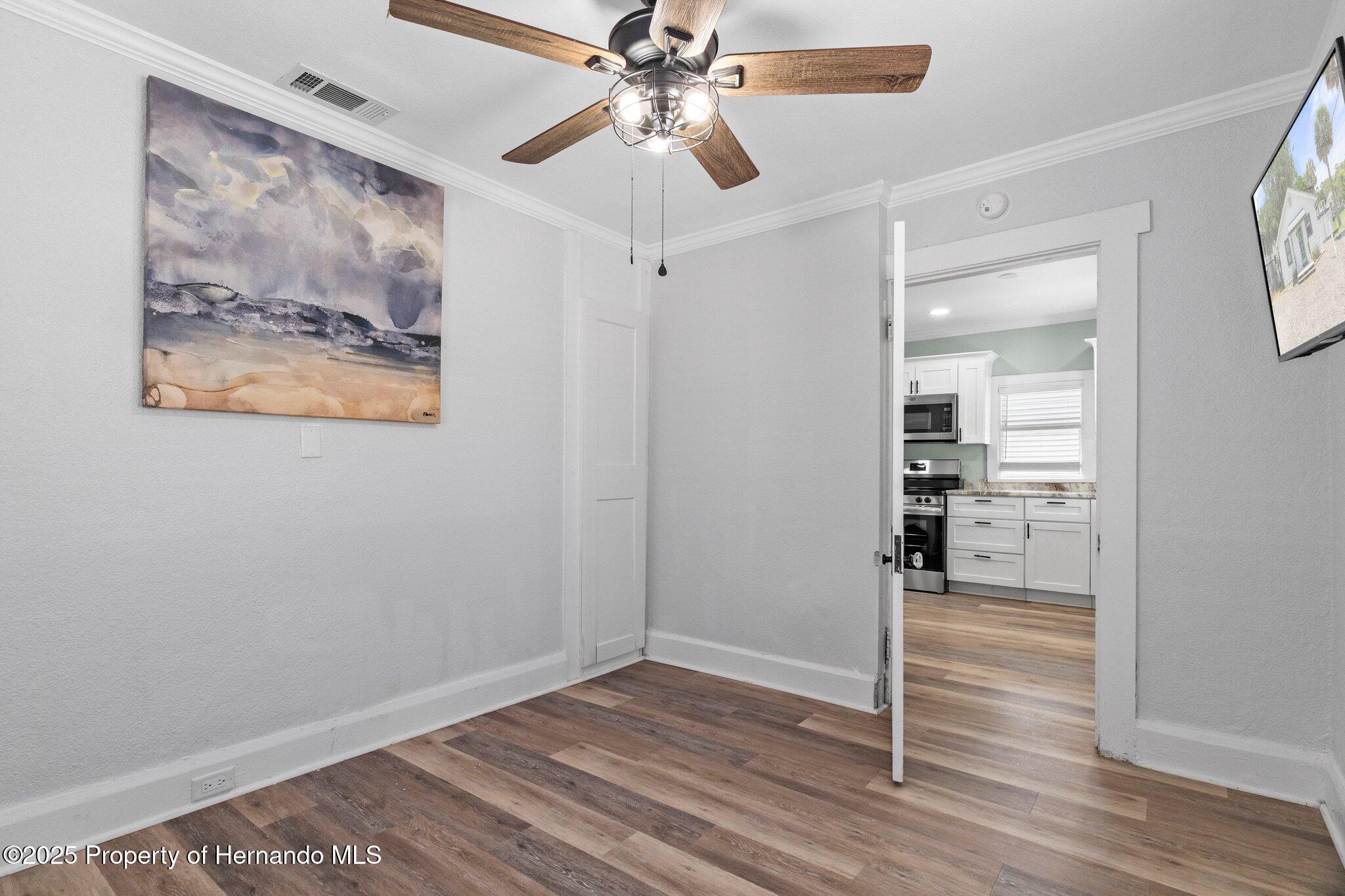 7252 Coventry Court, Weeki Wachee, Florida image 36