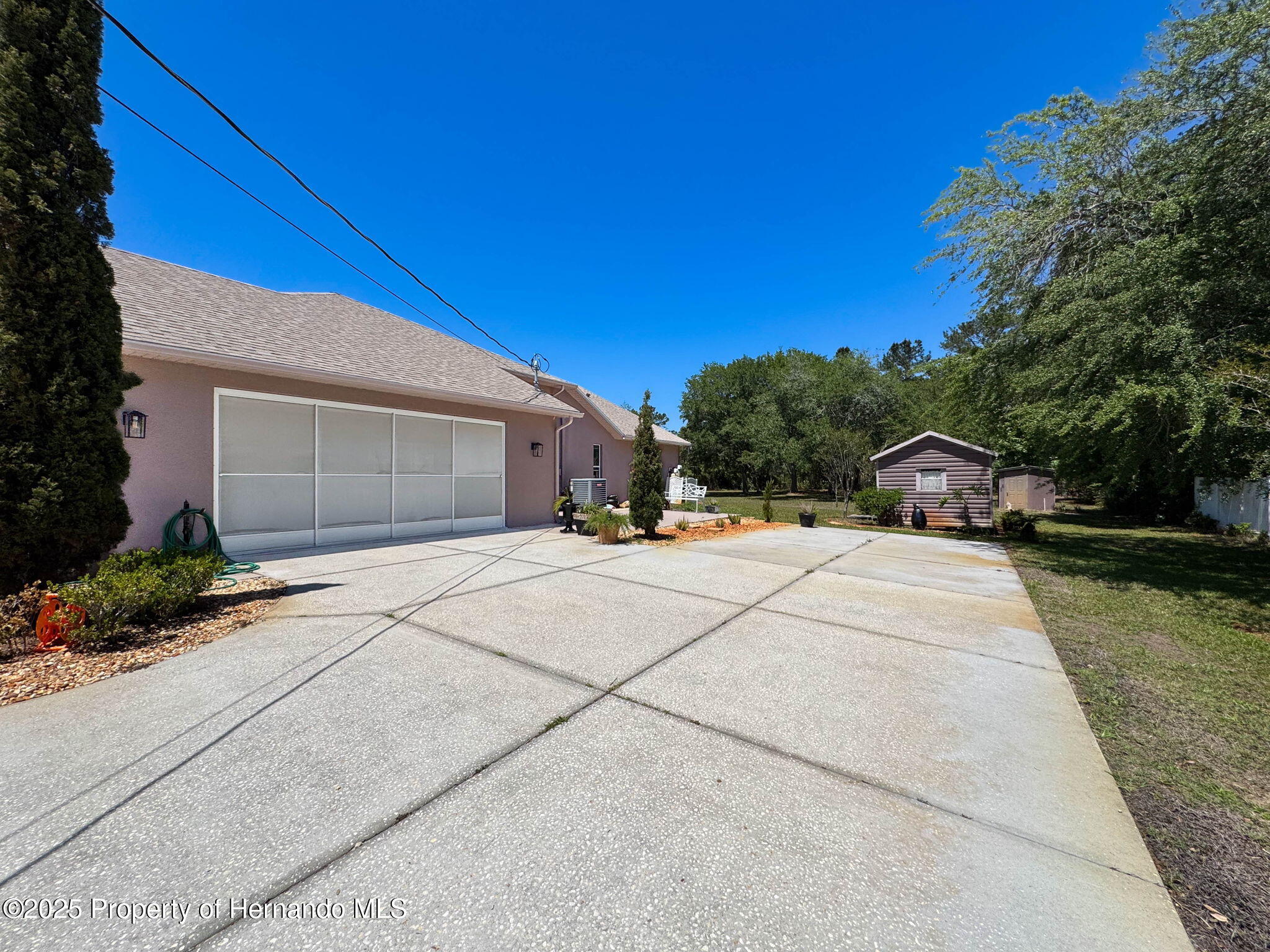 11053 Frigate Bird Avenue, Weeki Wachee, Florida image 38