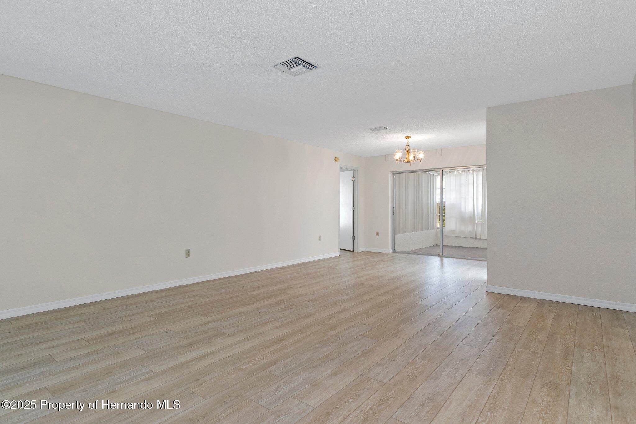 2692 Royal Ridge Drive, Spring Hill, Florida image 7