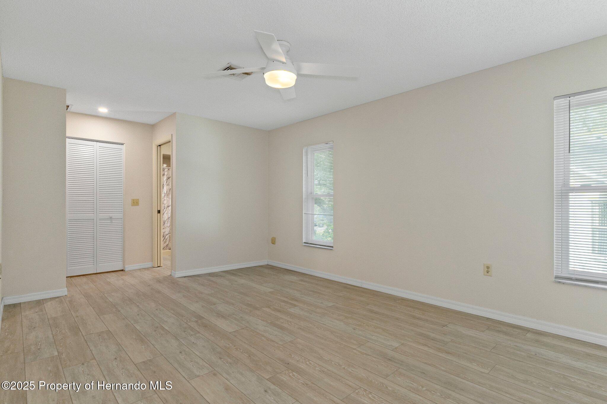 2692 Royal Ridge Drive, Spring Hill, Florida image 24