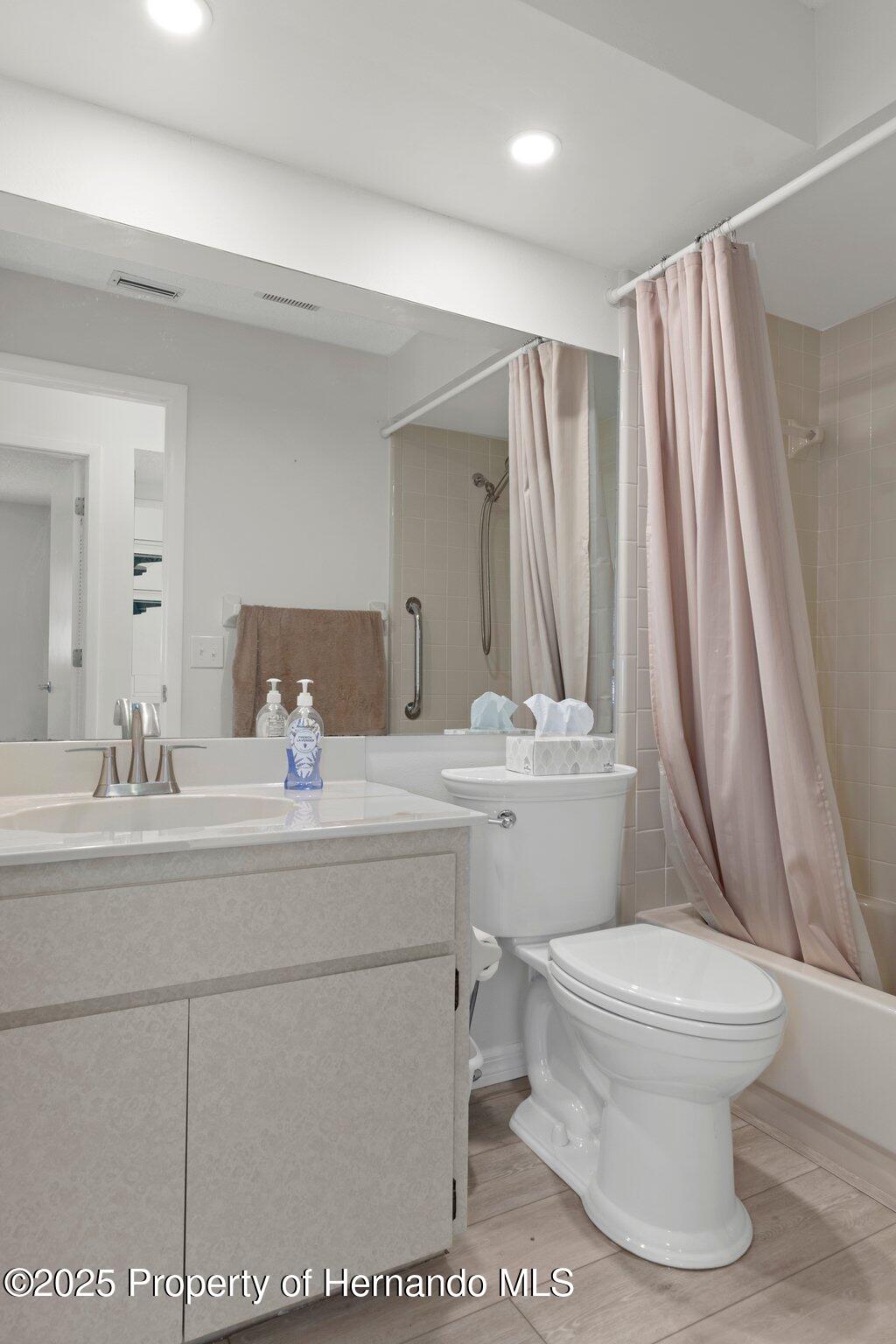 2692 Royal Ridge Drive, Spring Hill, Florida image 34