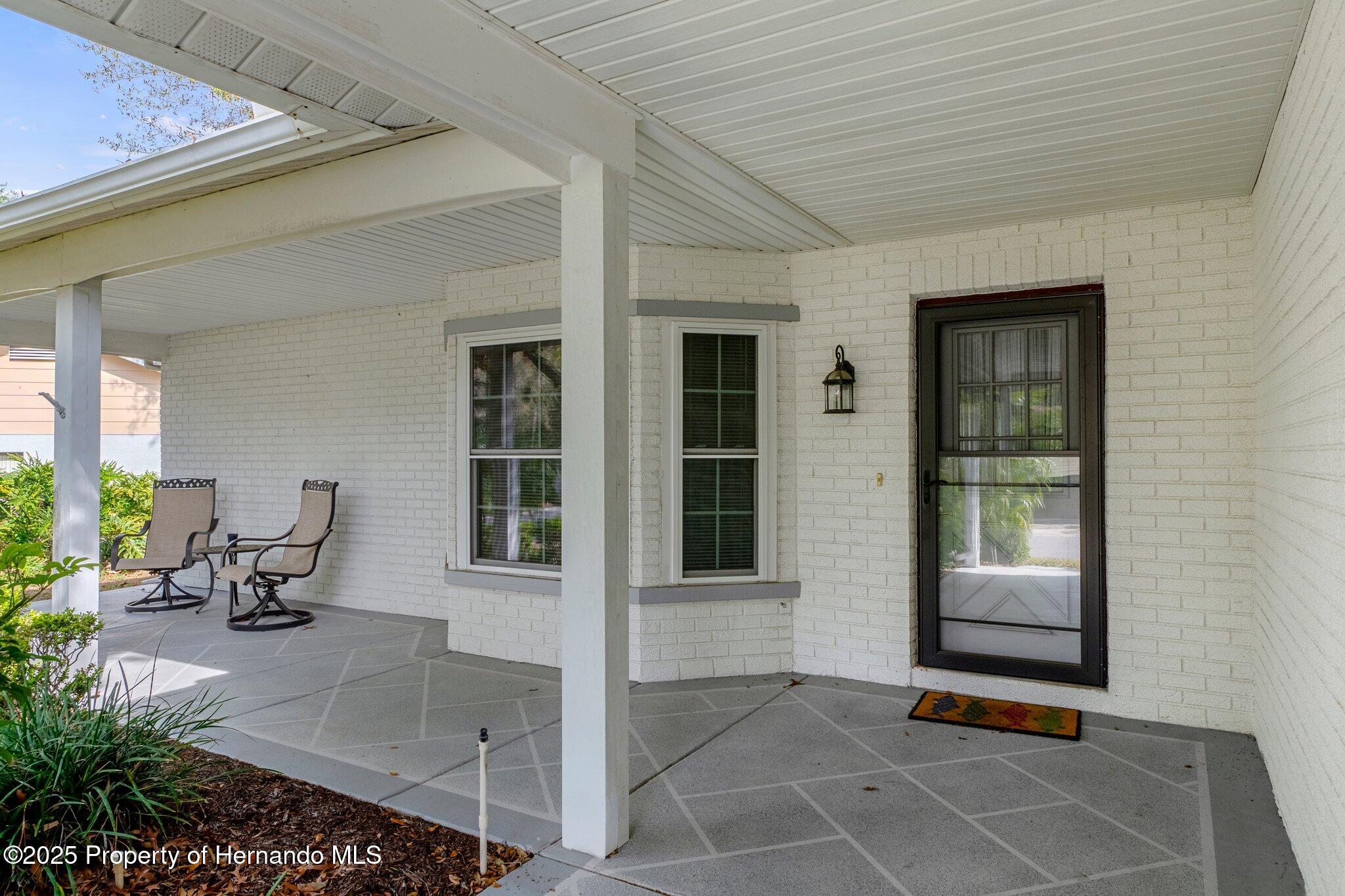 2692 Royal Ridge Drive, Spring Hill, Florida image 6