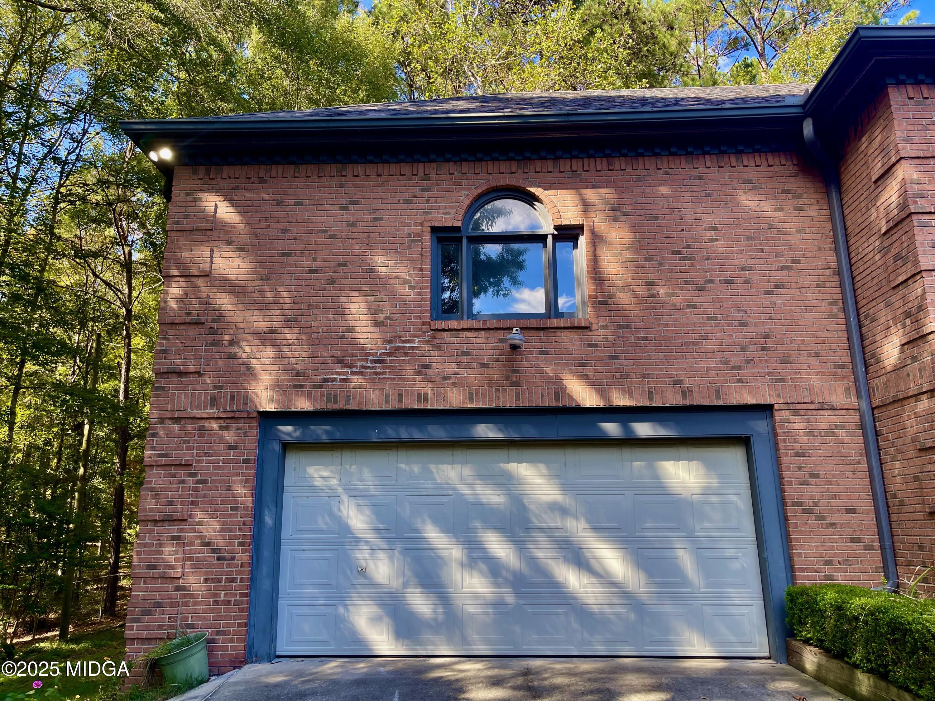 102 Red Eagle Trail Trail