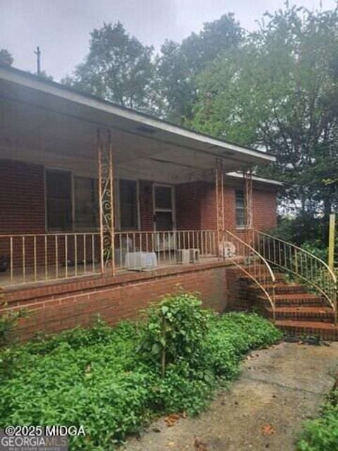 1388 Lakeview Circle Macon GA 31206