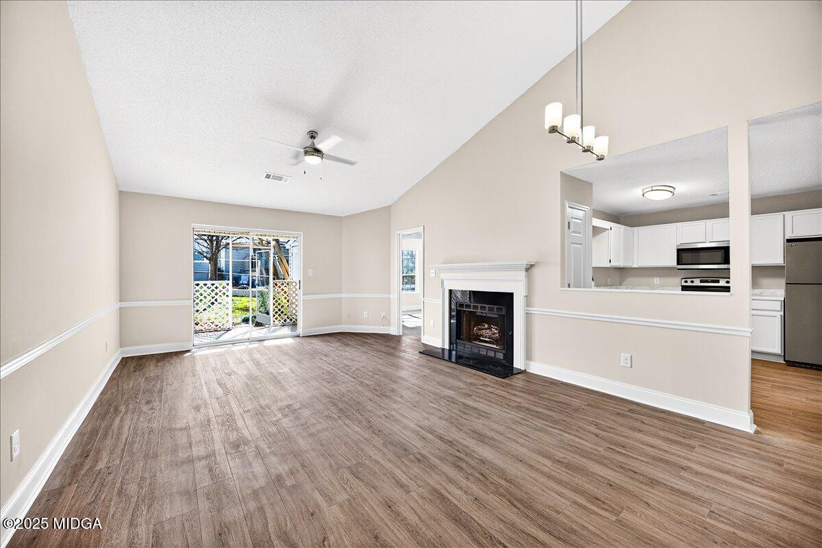 957 Laurel Oak Court